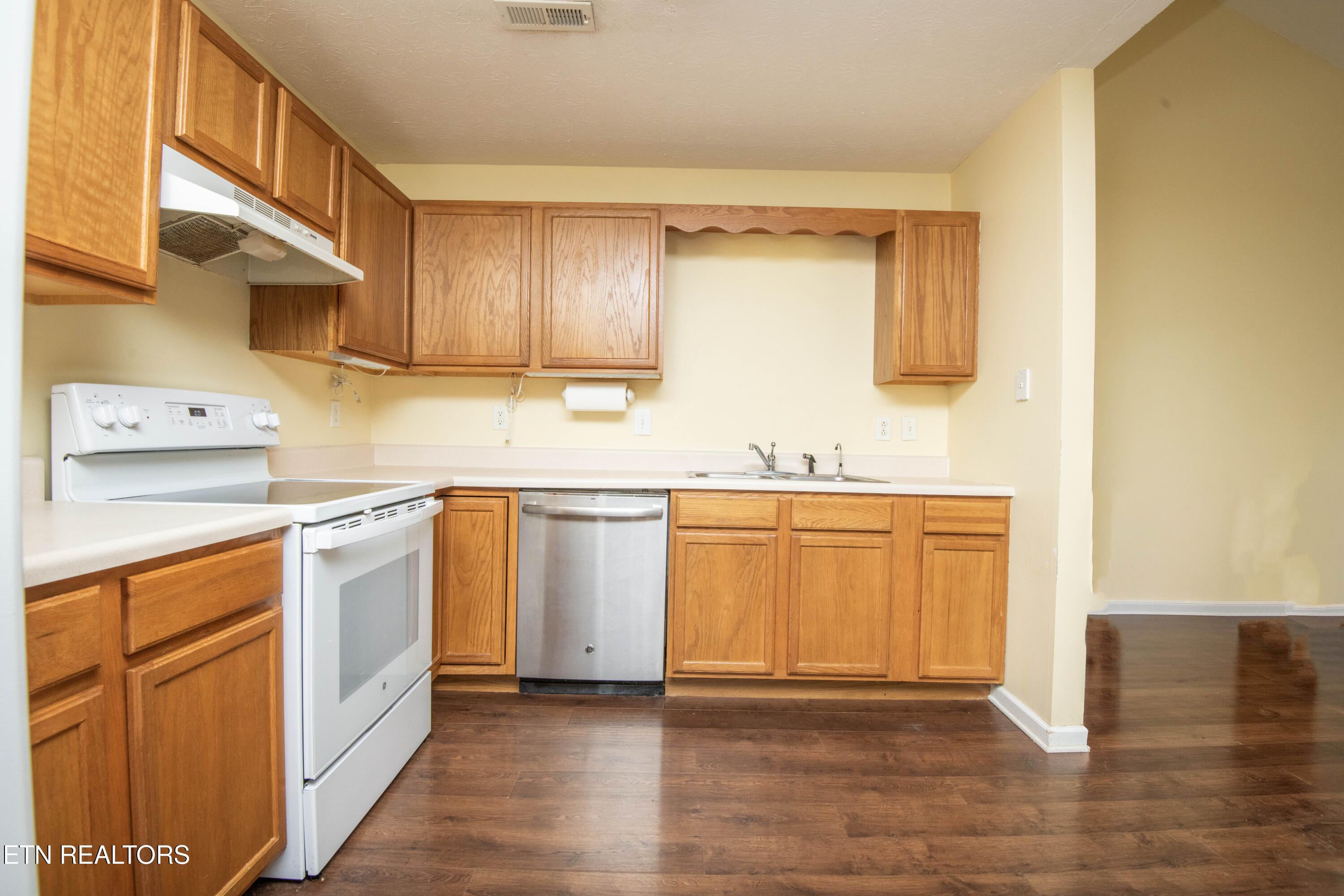 4022 Darwin Way Knoxville TN 37918