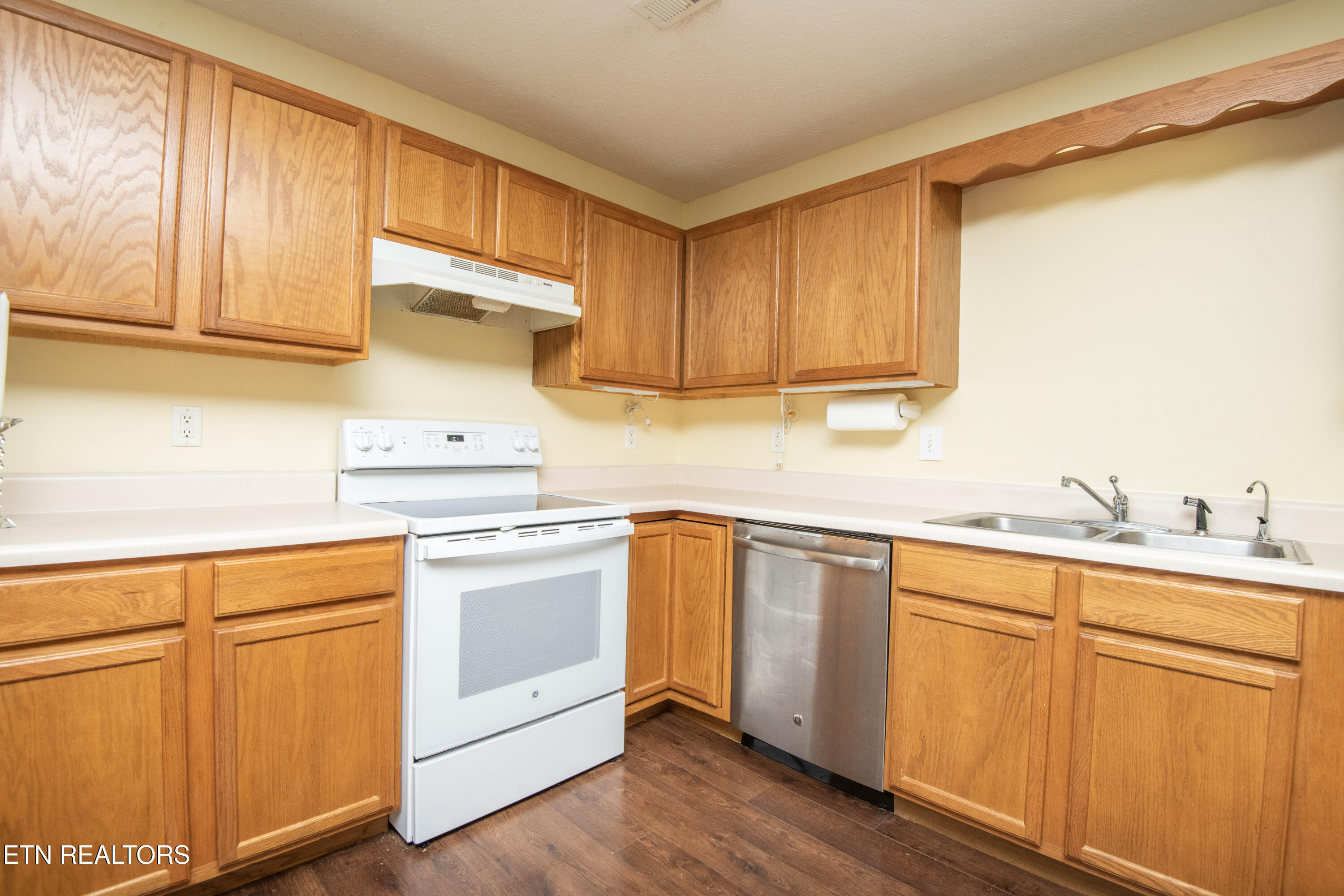 4022 Darwin Way Knoxville TN 37918