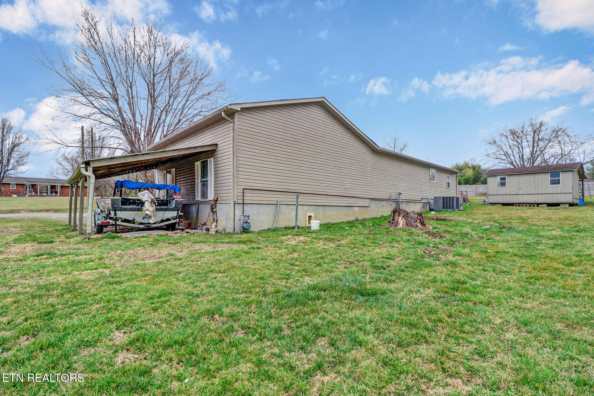 325 Highland Drive Drive Crossville TN 38572