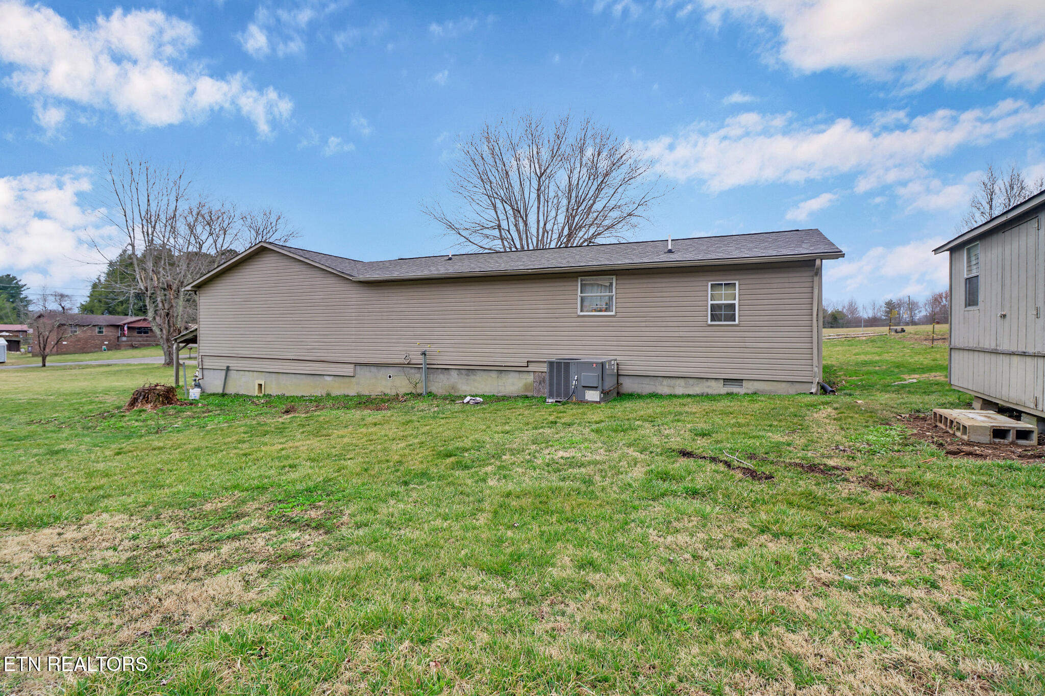 325 Highland Drive Drive Crossville TN 38572