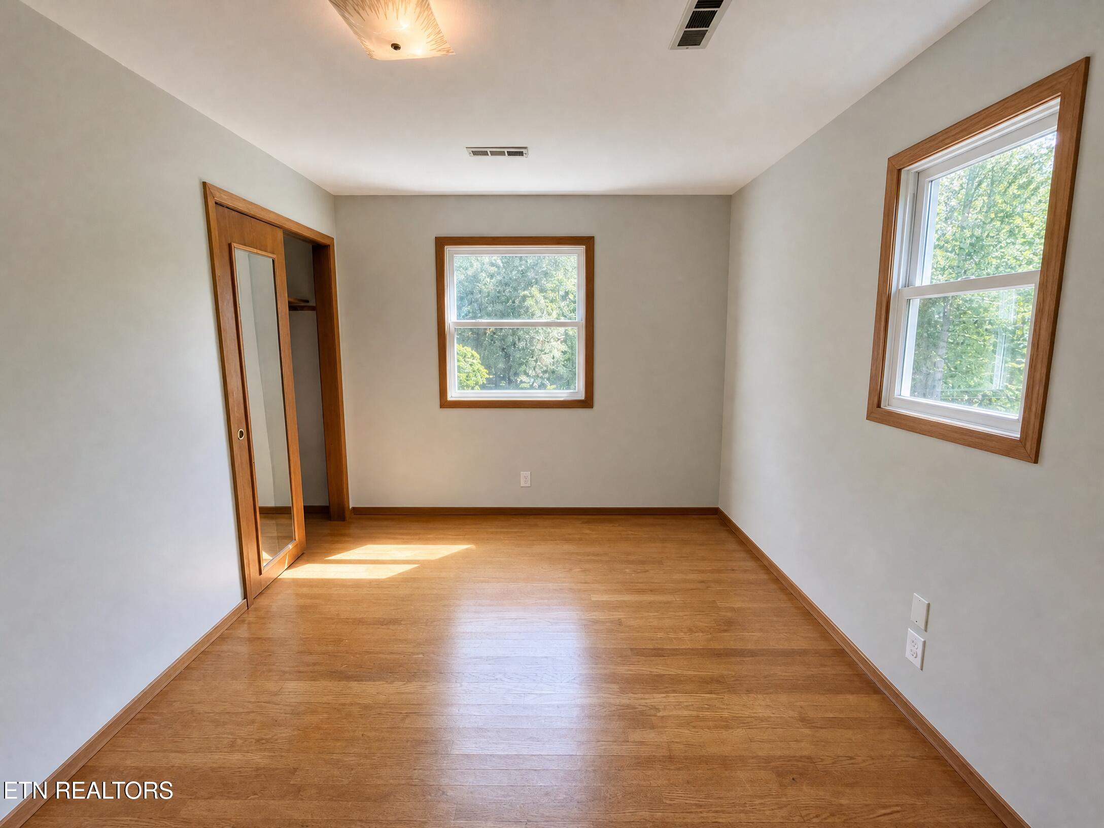 4417 Silverhill Drive Knoxville TN 37921