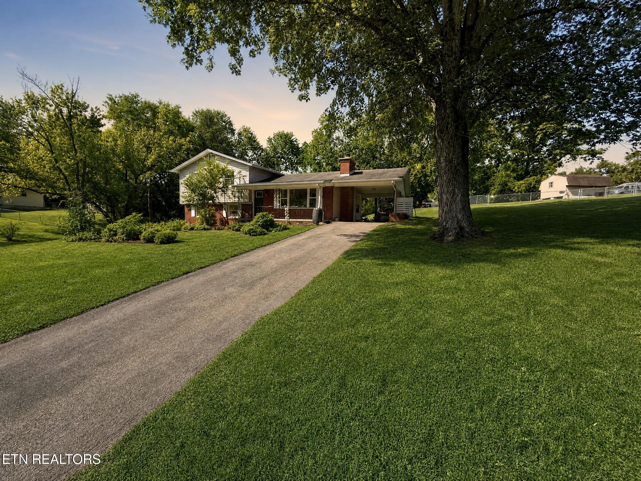 4417 Silverhill Drive Knoxville TN 37921