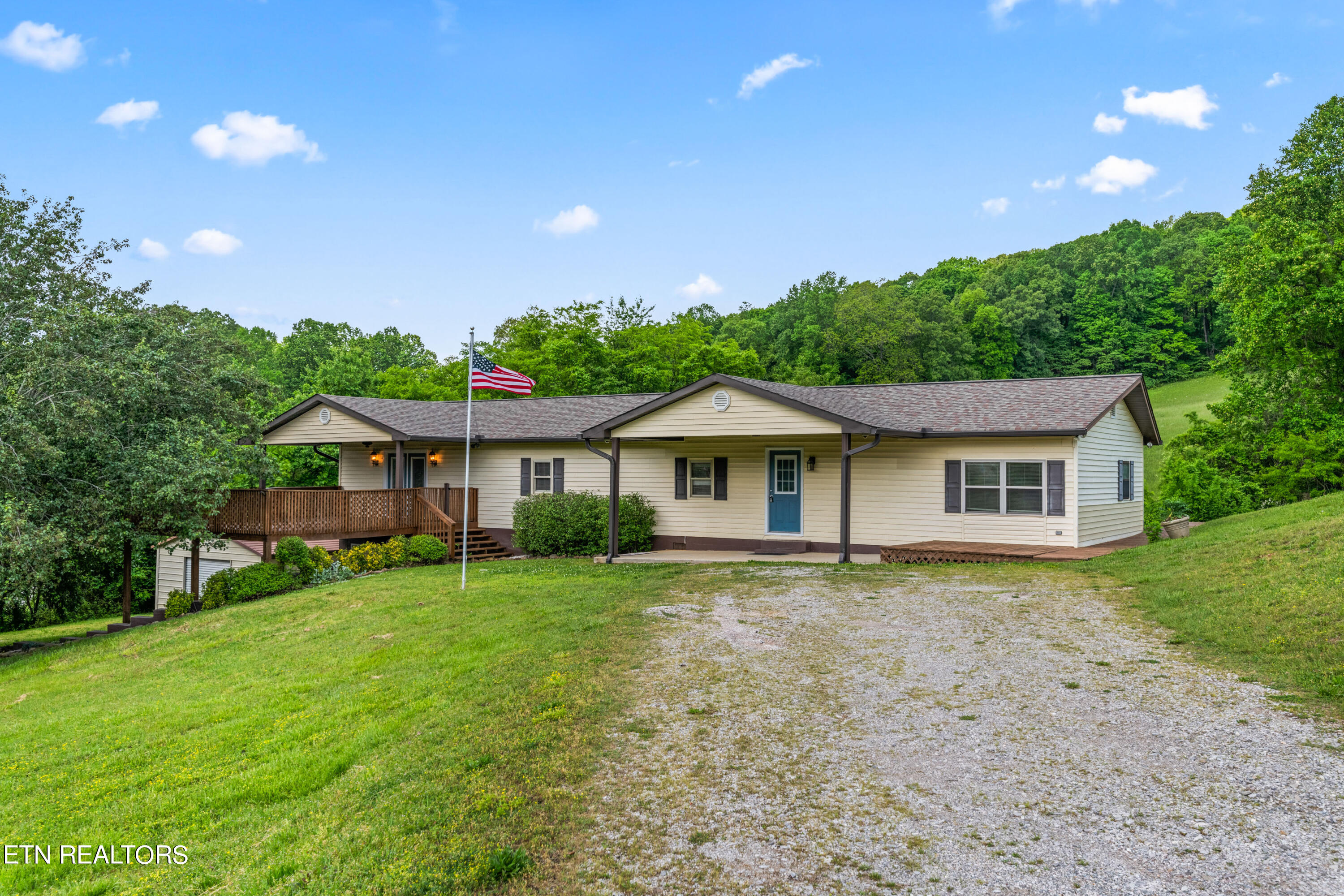 417 Ridge Crest Road Luttrell TN 37779