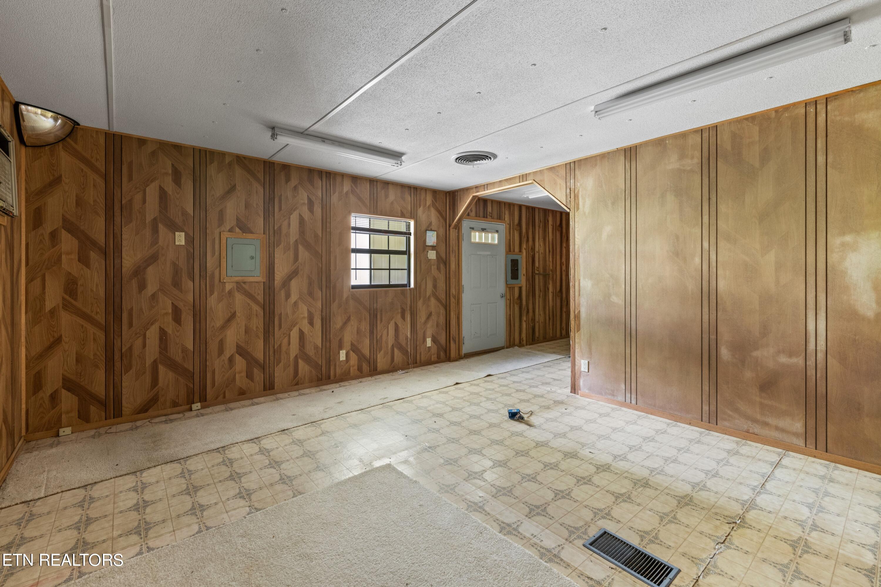 417 Ridge Crest Road Luttrell TN 37779