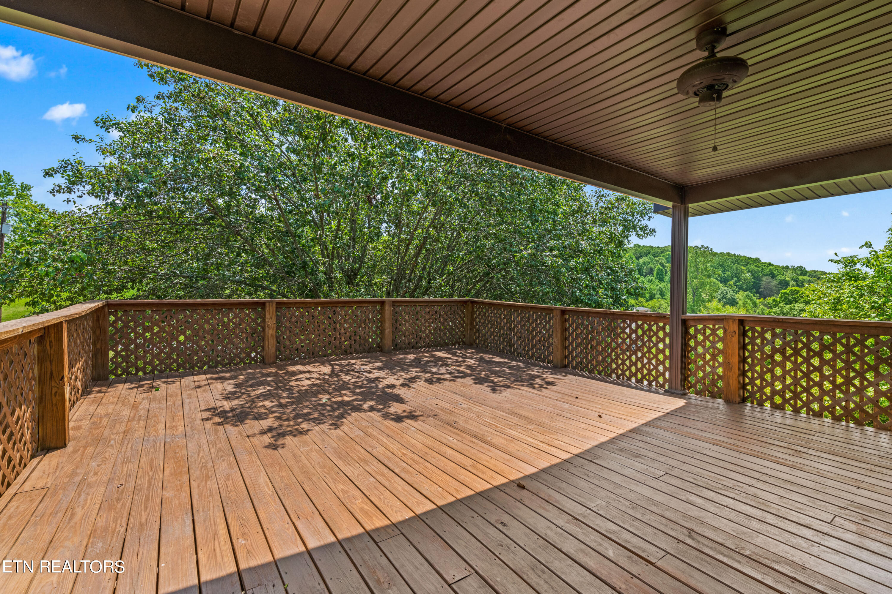 417 Ridge Crest Road Luttrell TN 37779