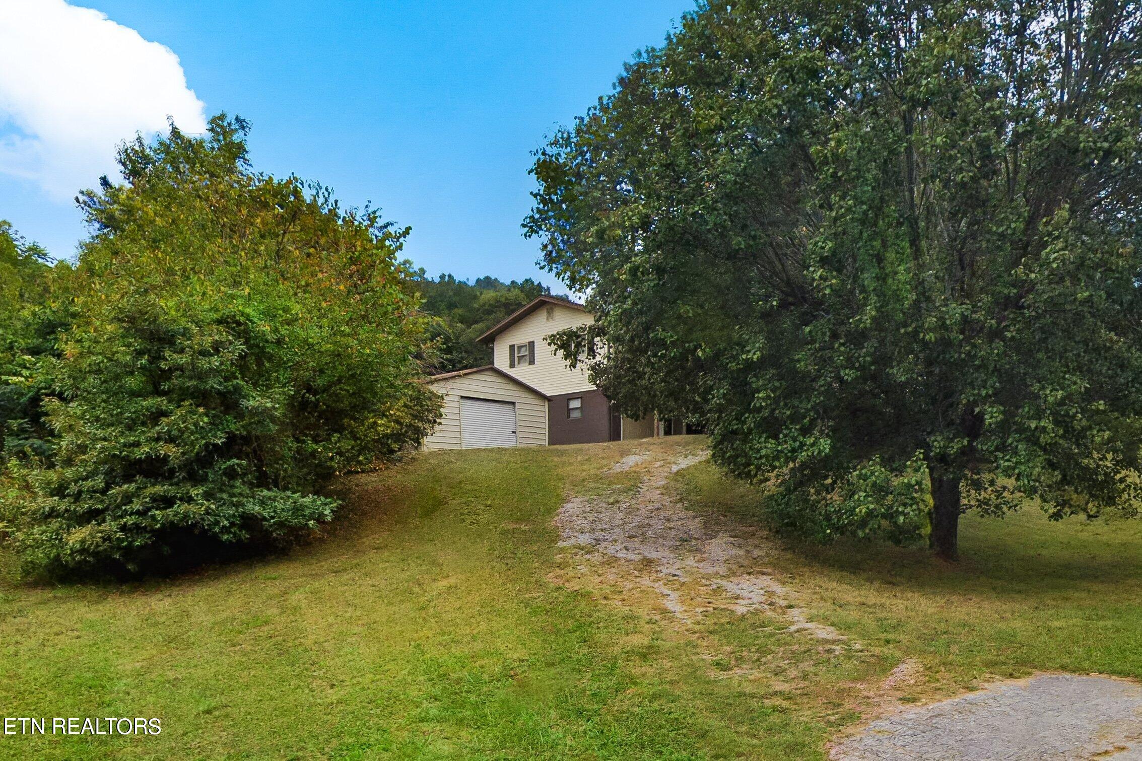417 Ridge Crest Road Luttrell TN 37779