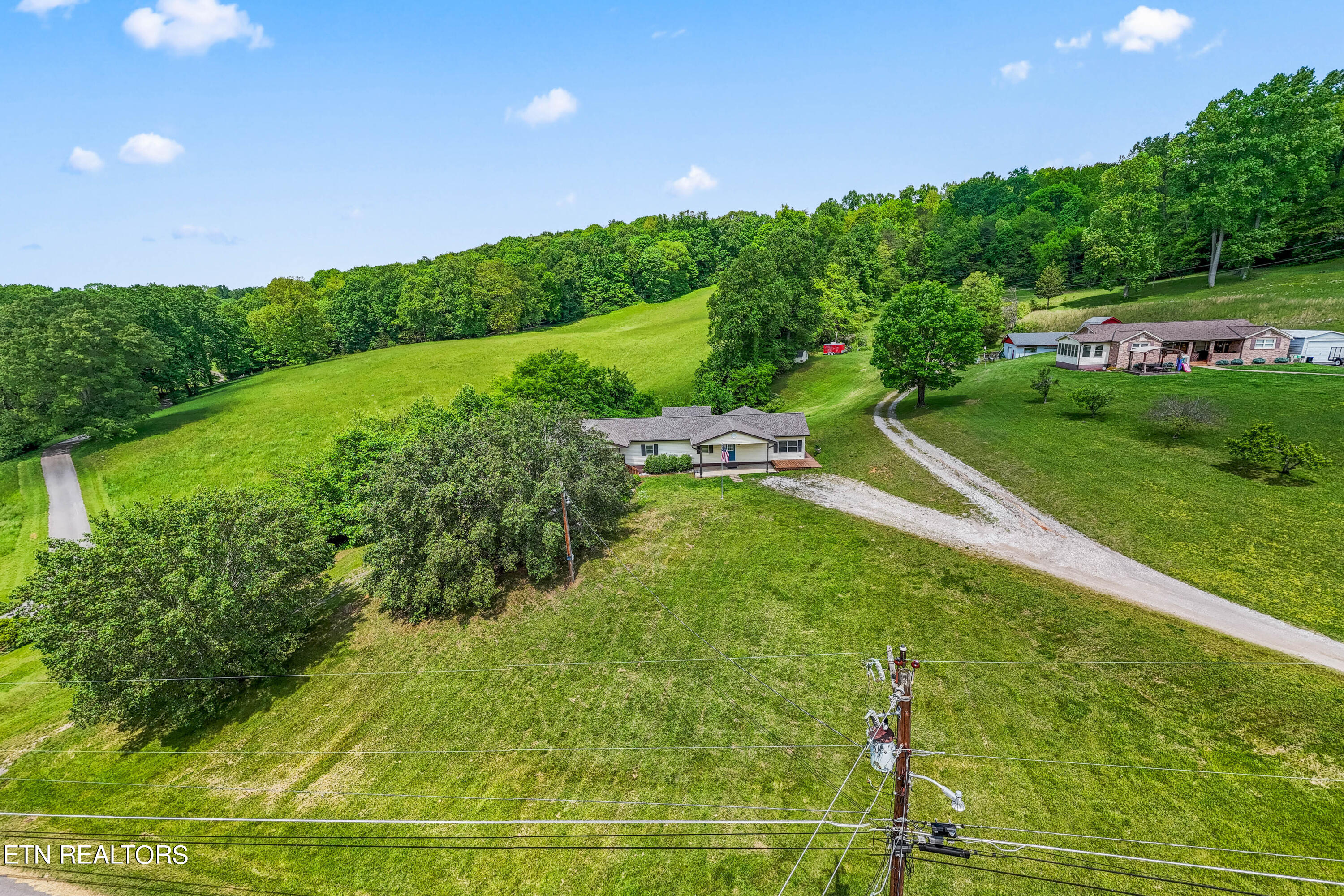 417 Ridge Crest Road Luttrell TN 37779