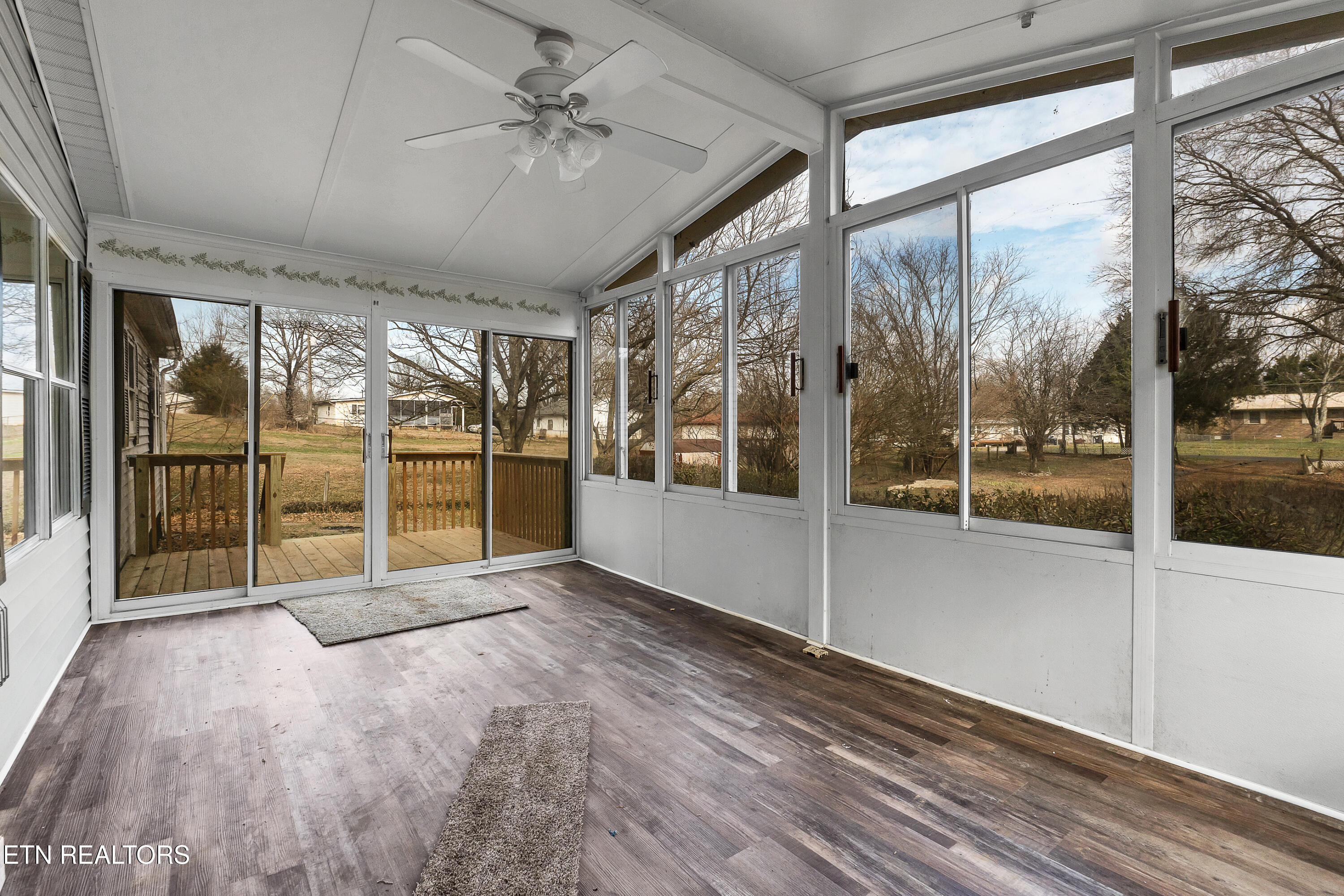 533 Disco Loop Road Friendsville TN 37737