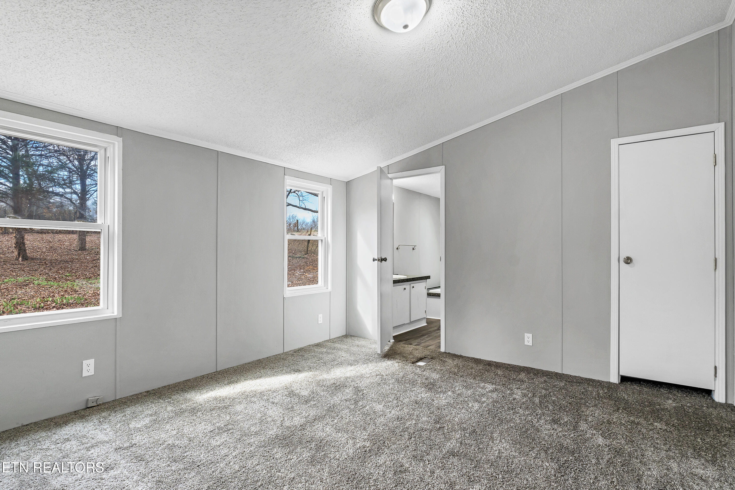533 Disco Loop Road Friendsville TN 37737
