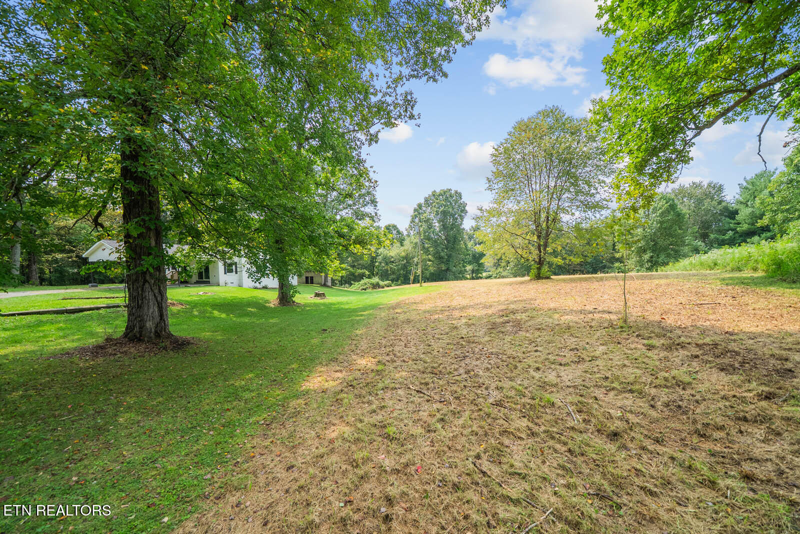 3571 Sparta Highway Crossville TN 38572