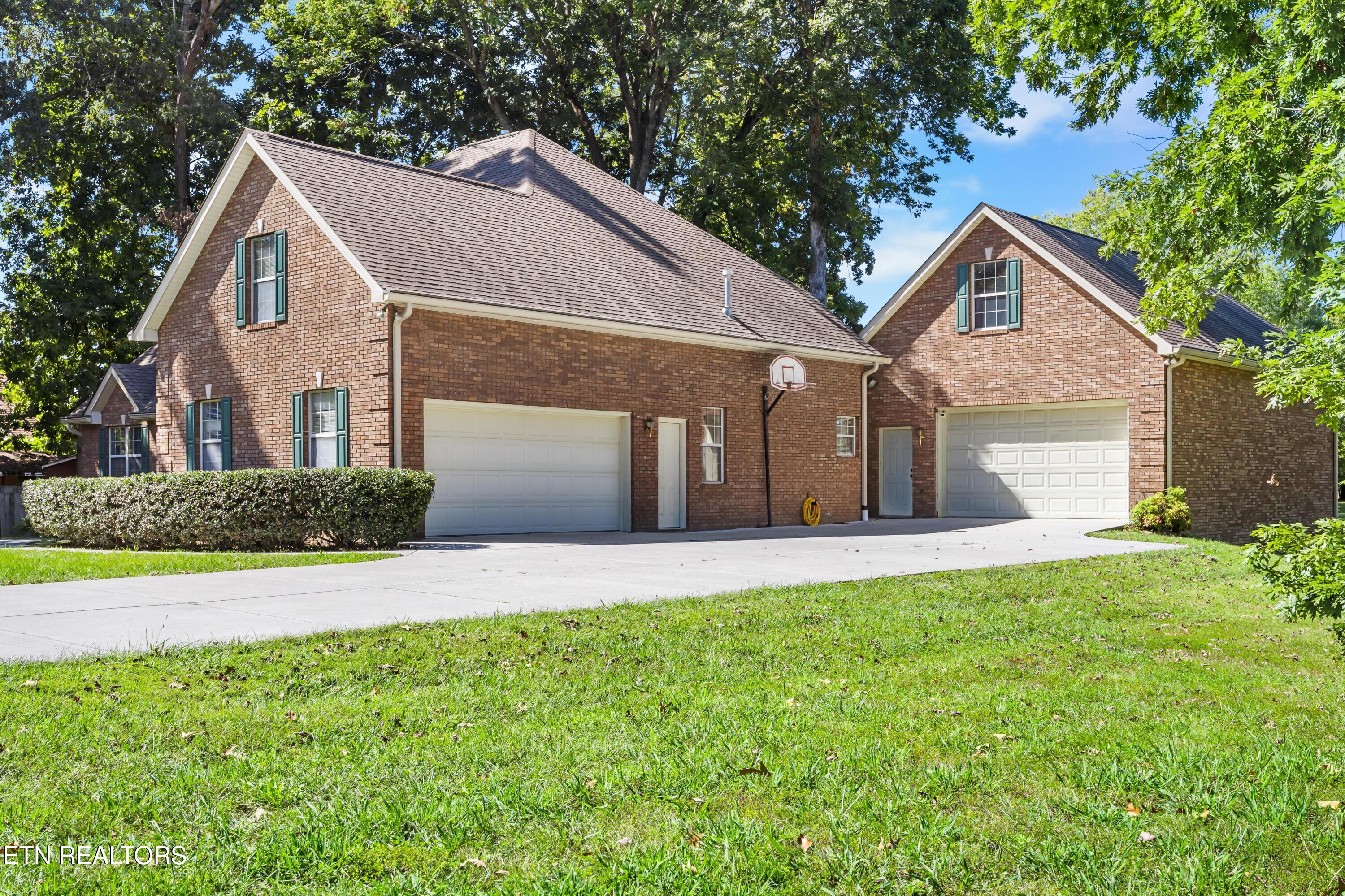 7128 Royal Springs Boulevard Knoxville TN 37918