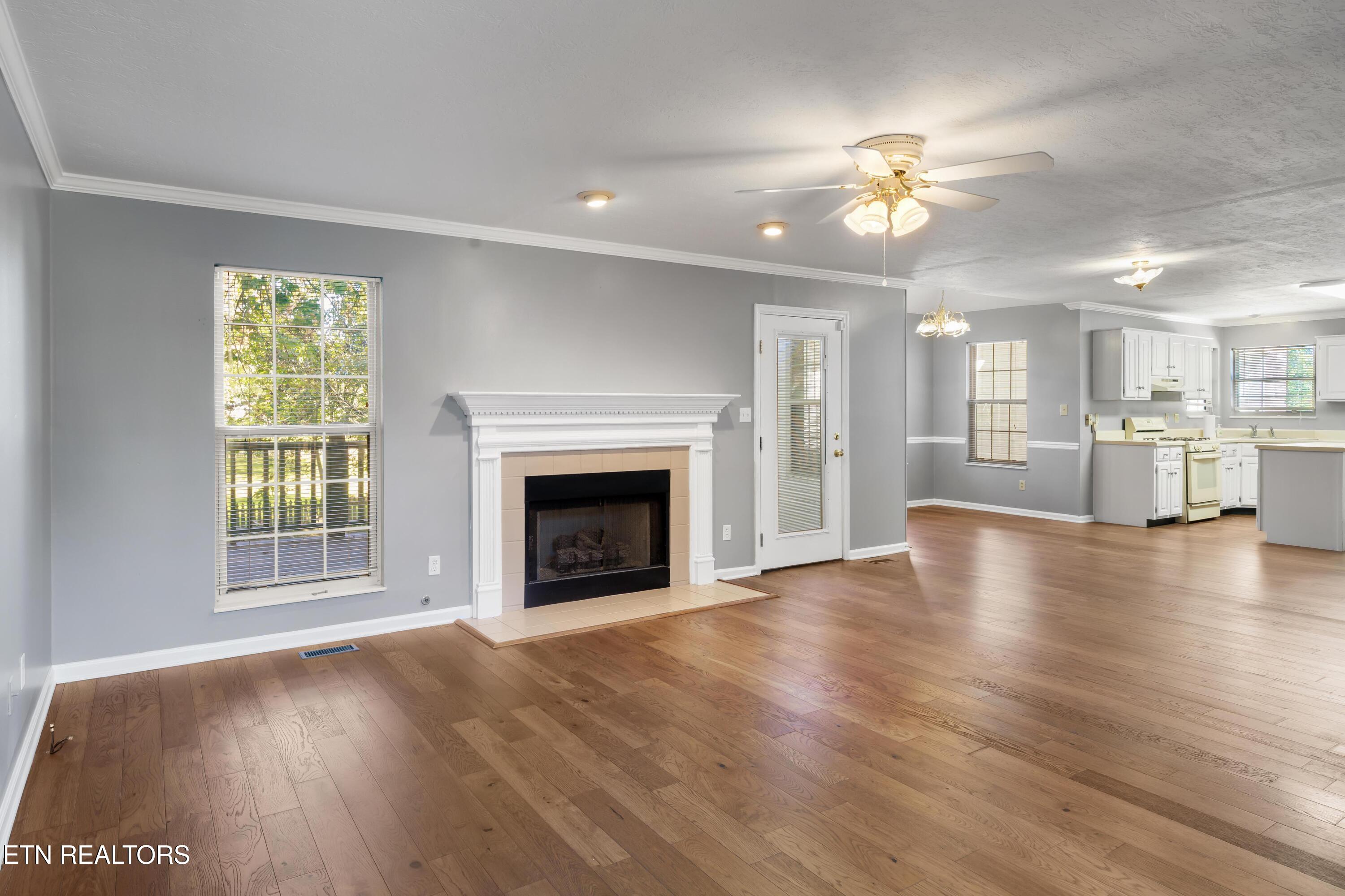 7128 Royal Springs Boulevard Knoxville TN 37918