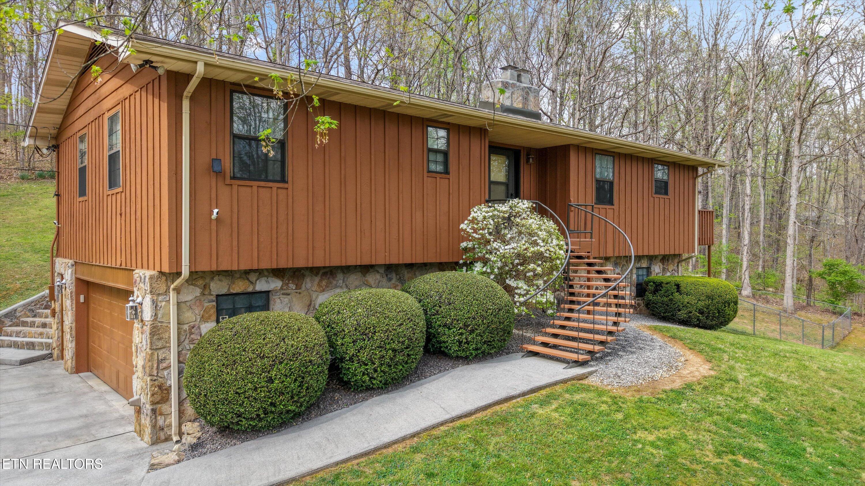 406 Powder House Road Powell TN 37849