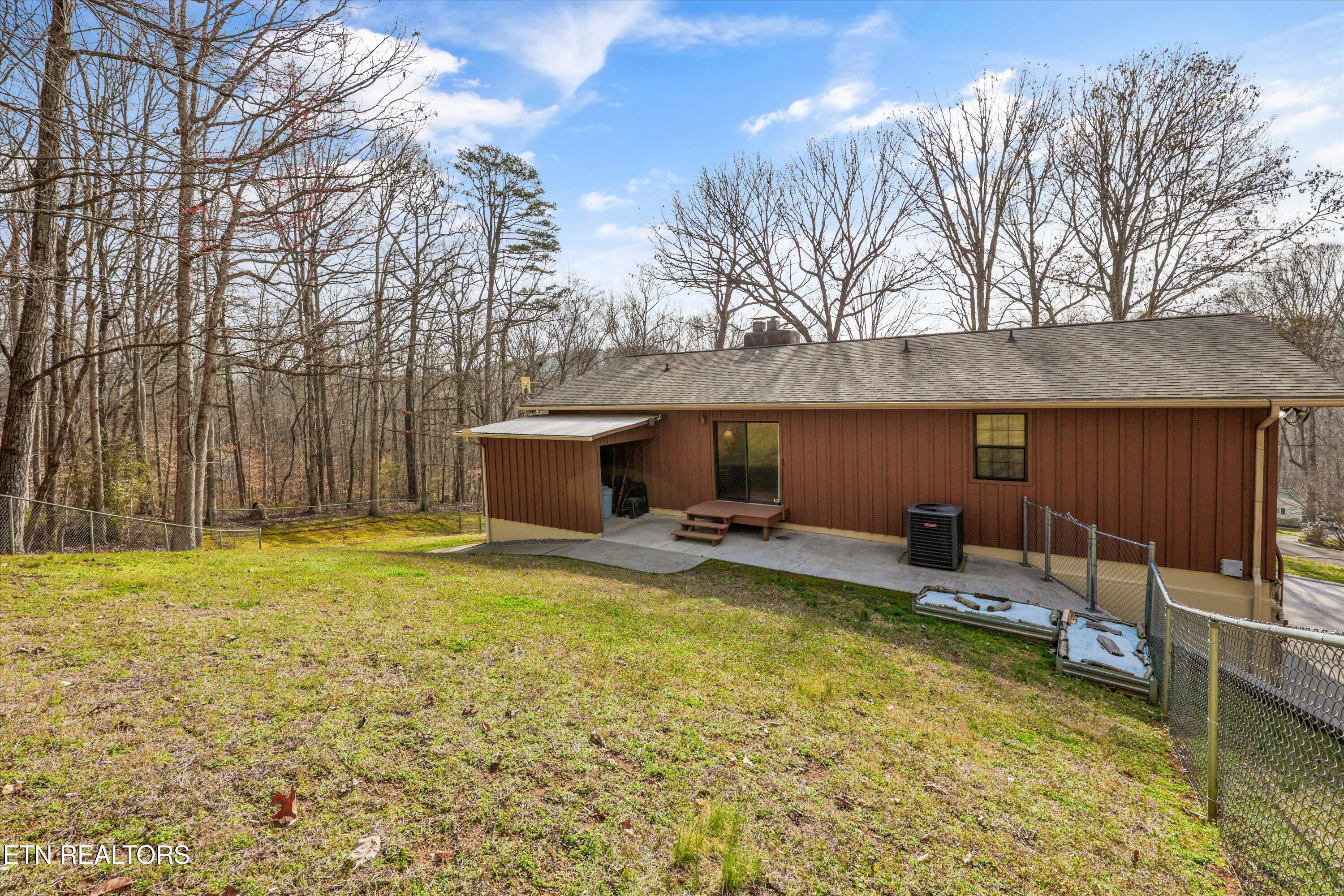 406 Powder House Road Powell TN 37849