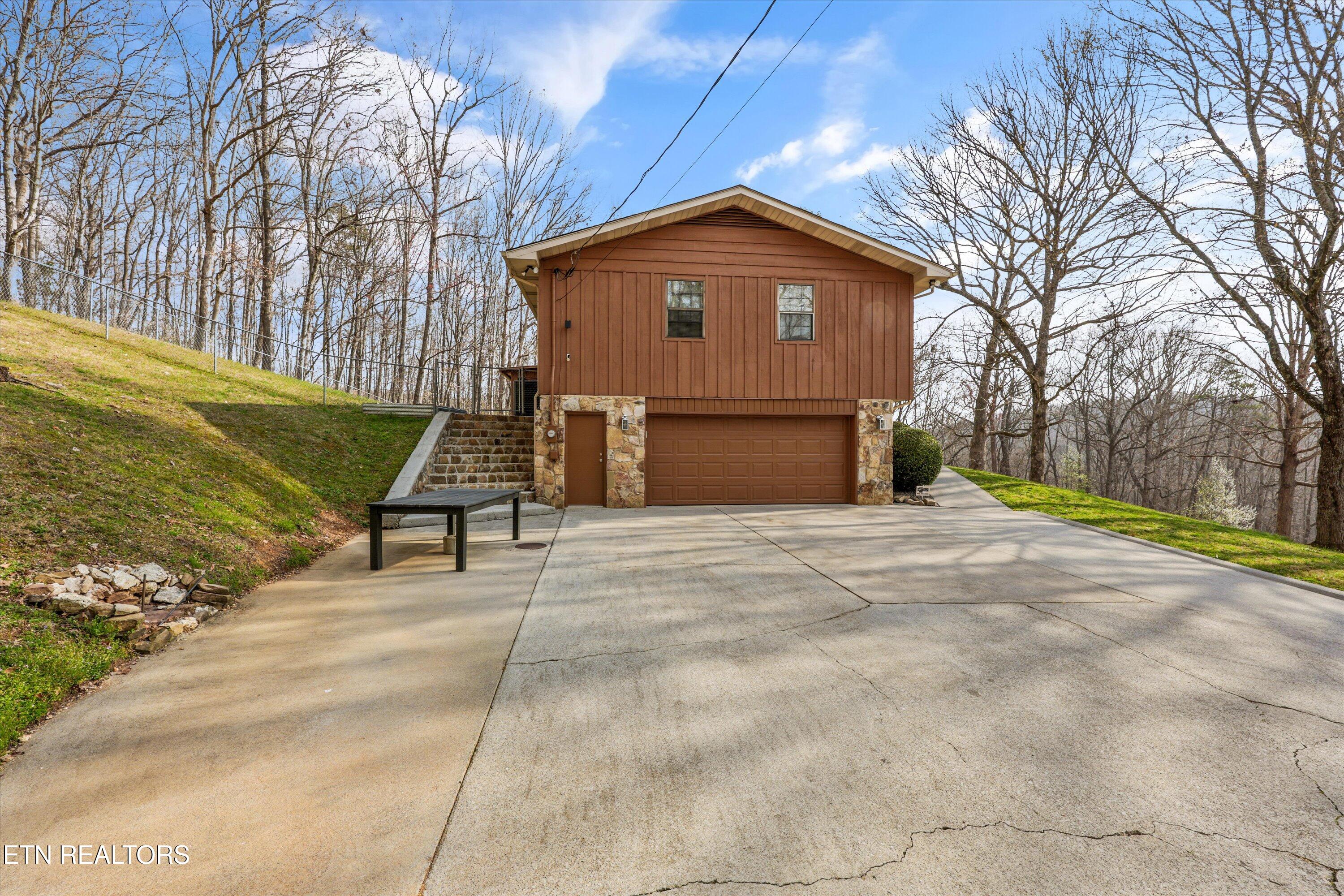 406 Powder House Road Powell TN 37849