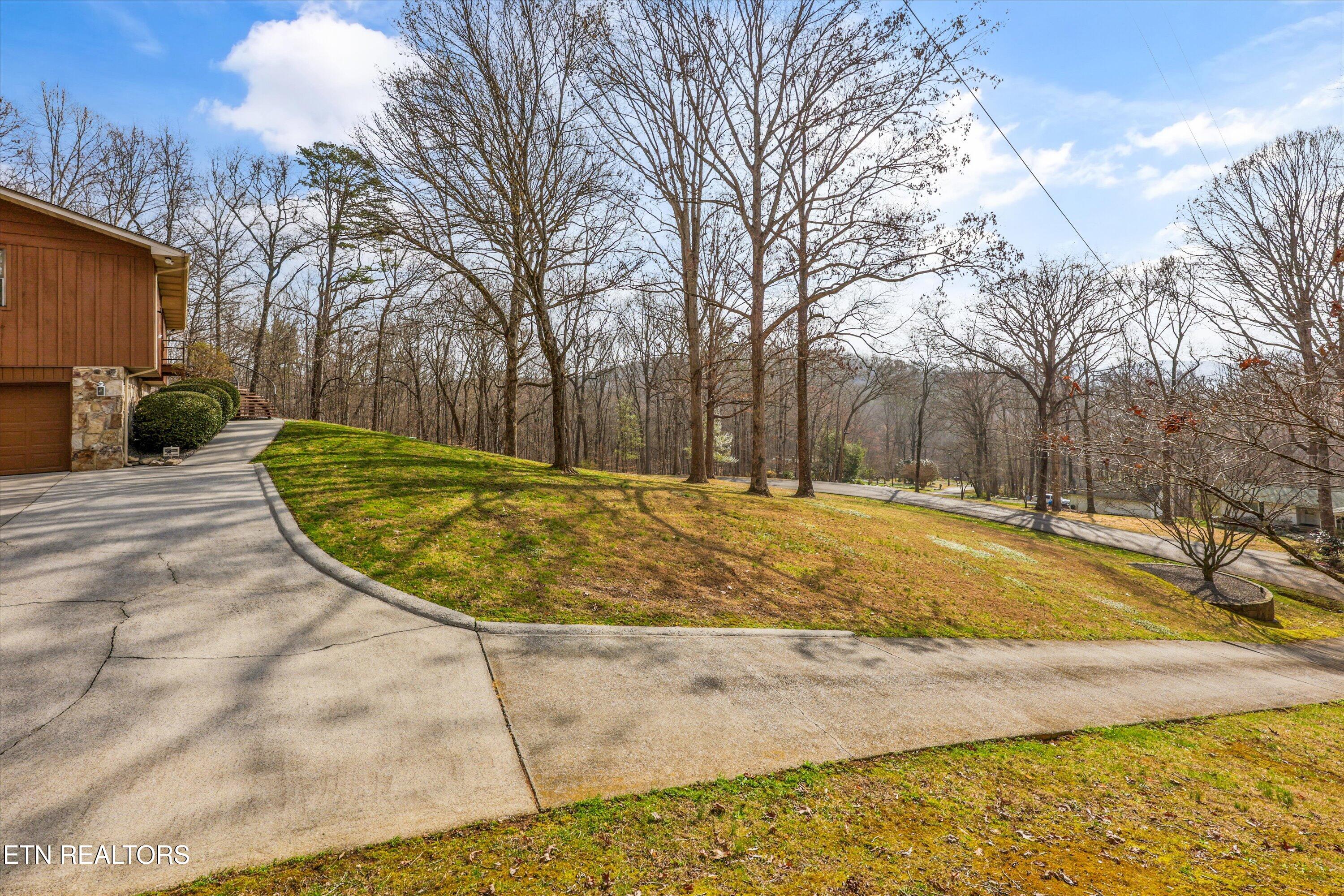 406 Powder House Road Powell TN 37849