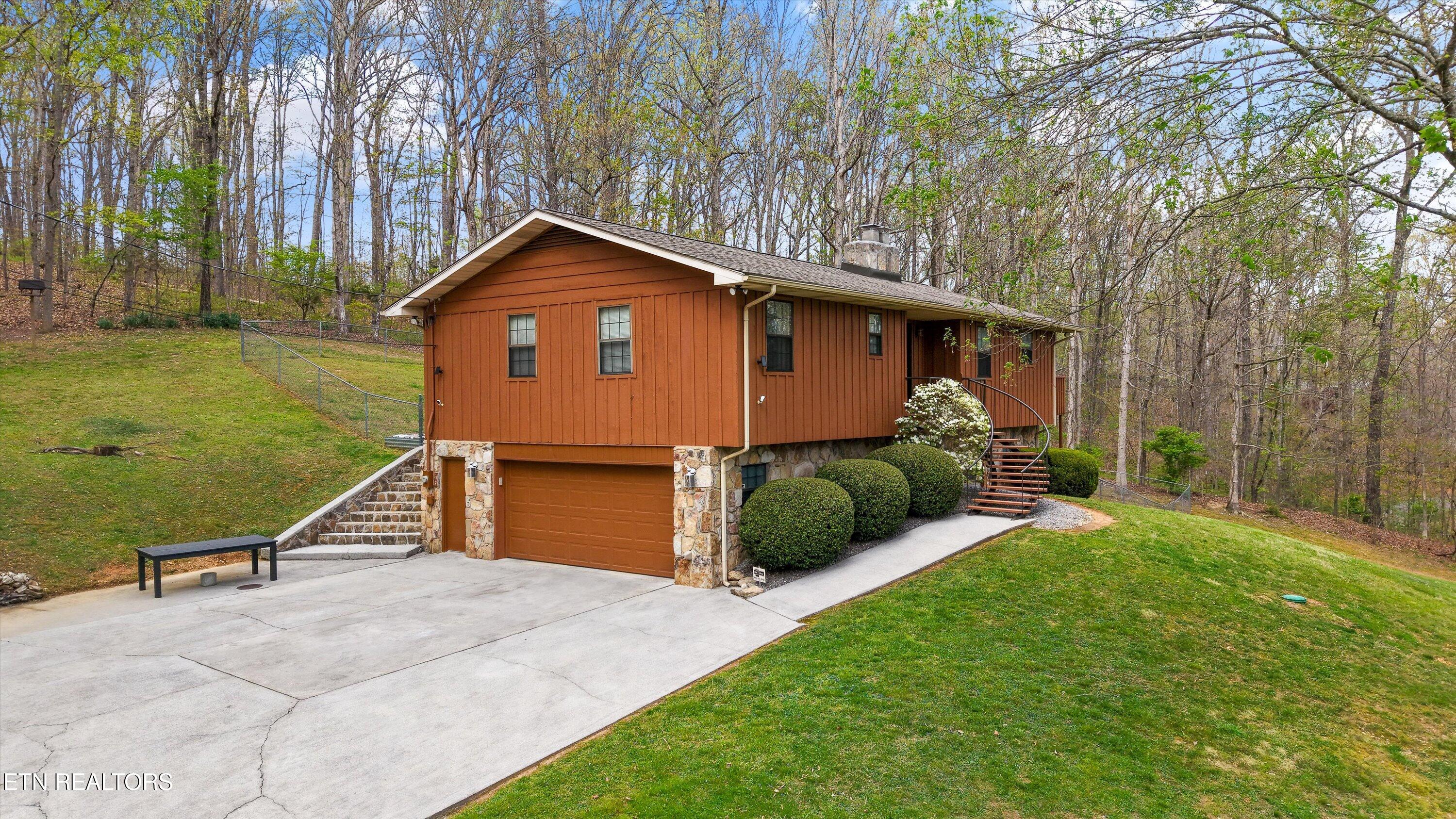 406 Powder House Road Powell TN 37849