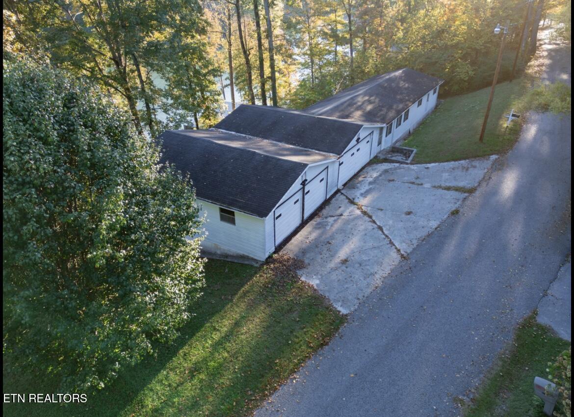 960 Indian River Boat Dock Road Jacksboro TN 37757