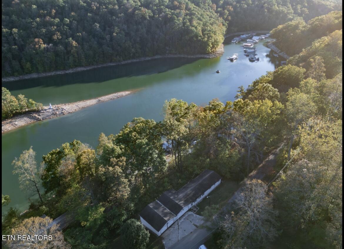 960 Indian River Boat Dock Road Jacksboro TN 37757