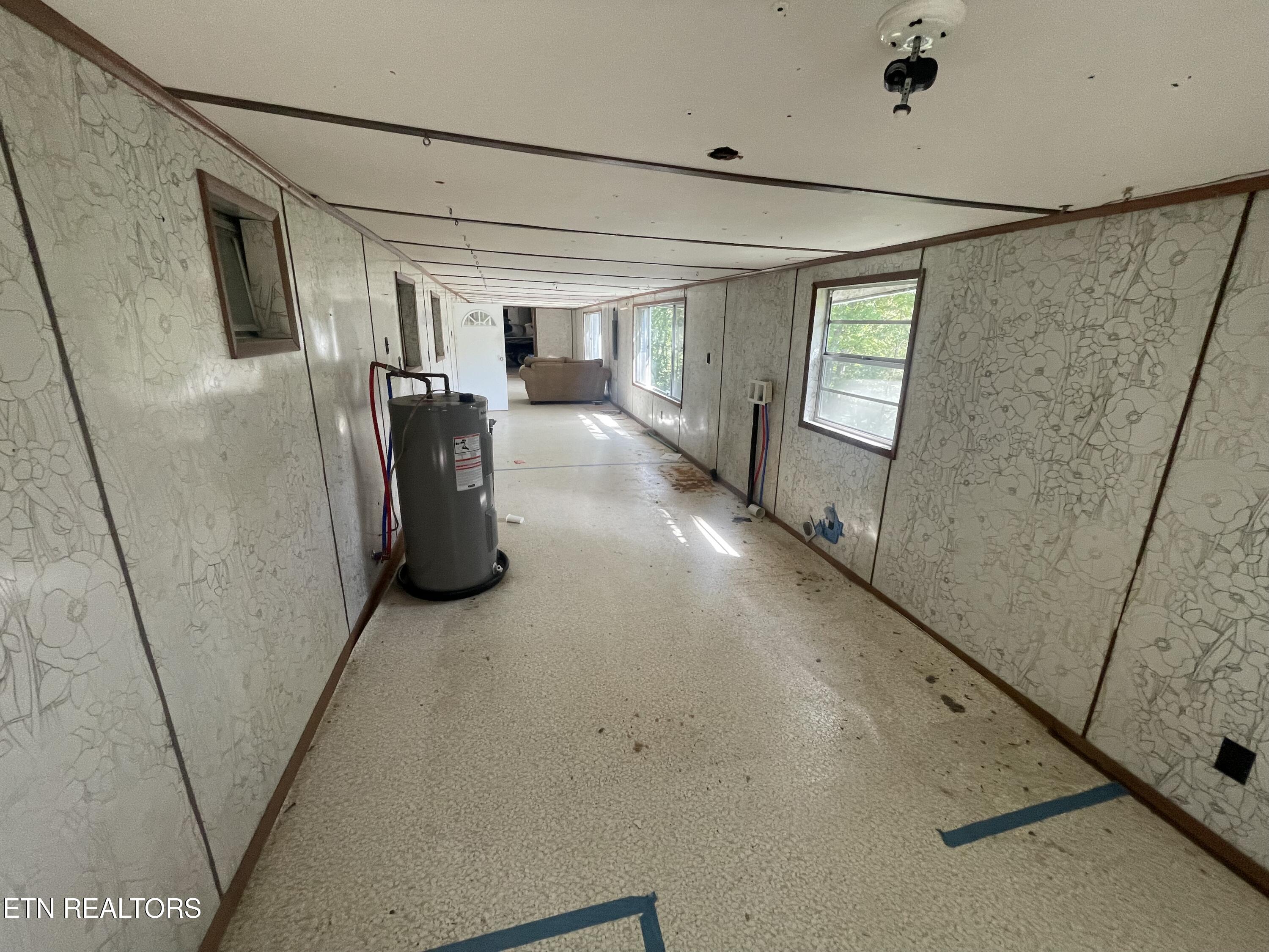 960 Indian River Boat Dock Road Jacksboro TN 37757