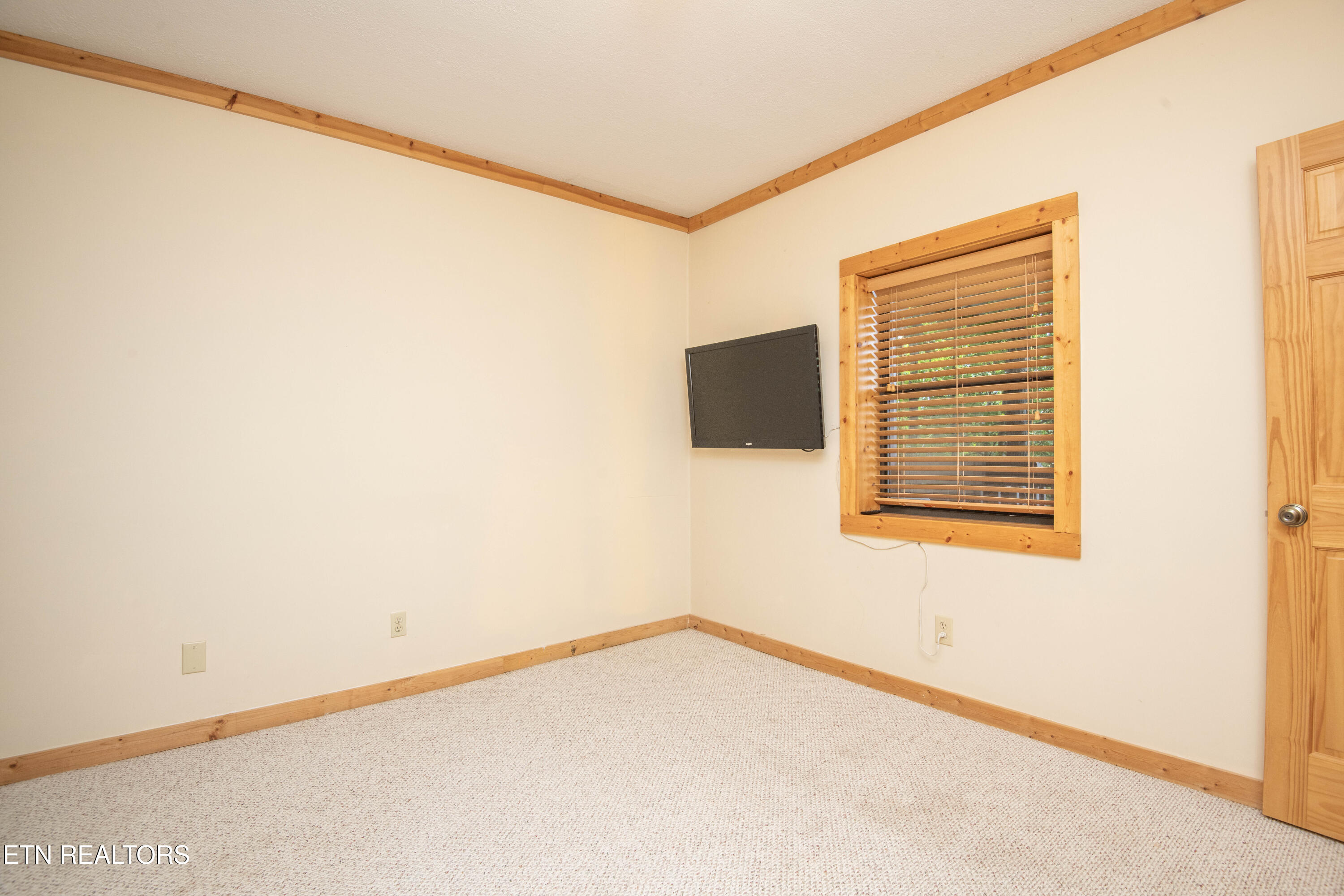 150 Limestone Lane New Tazewell TN 37825