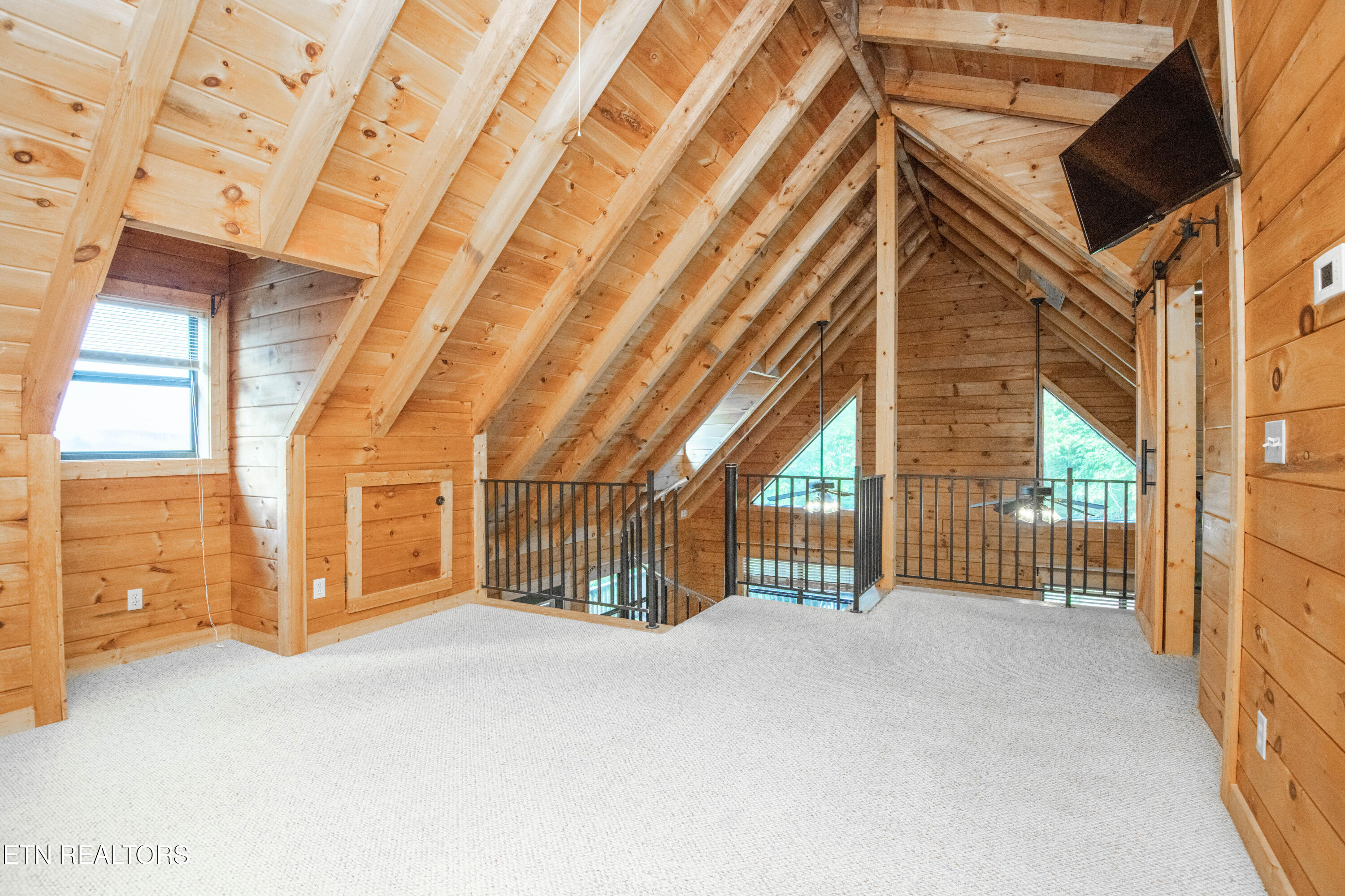 150 Limestone Lane New Tazewell TN 37825
