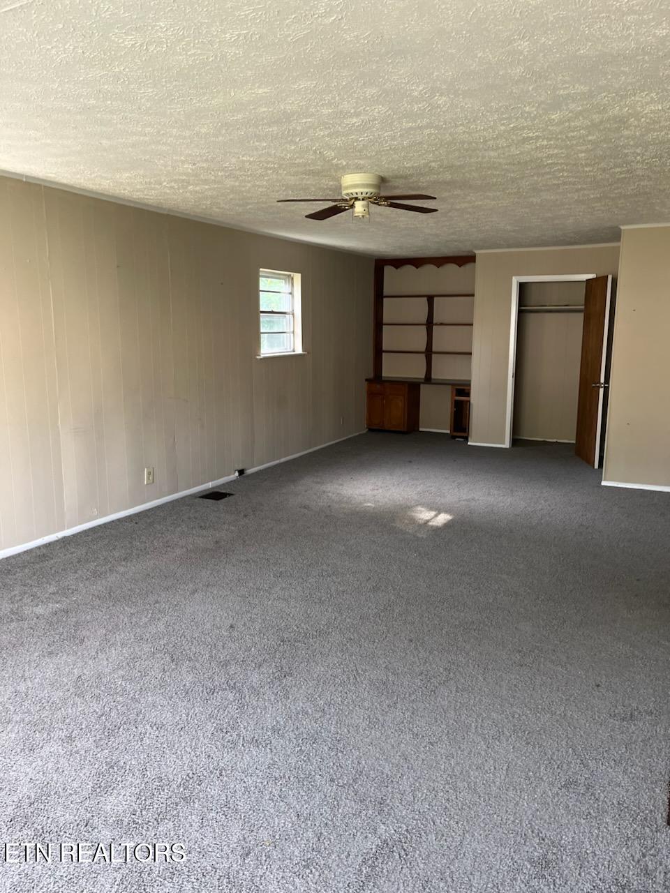 706 E Beech Street Lafollette TN 37766