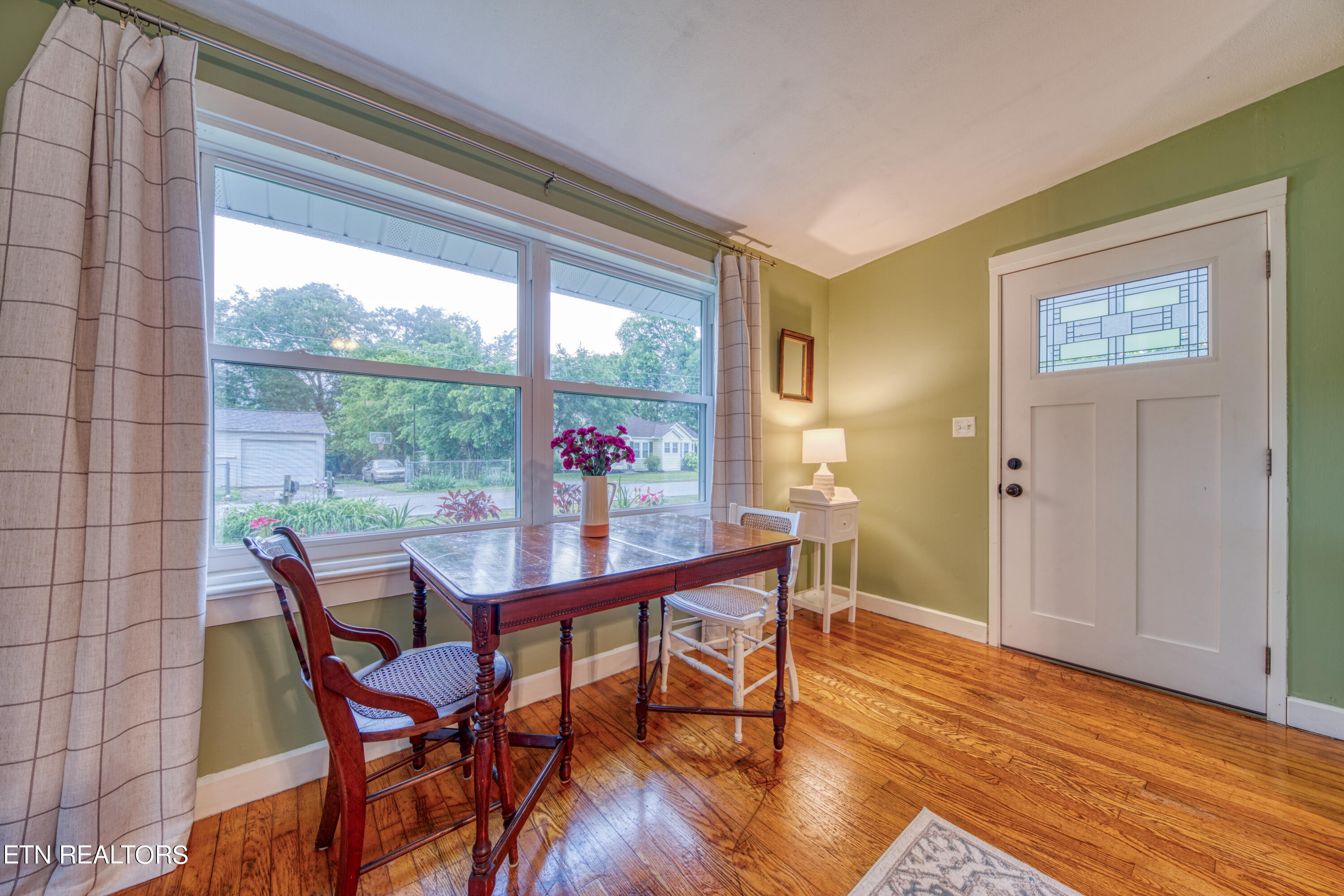 311 Russell Road Rockford TN 37853
