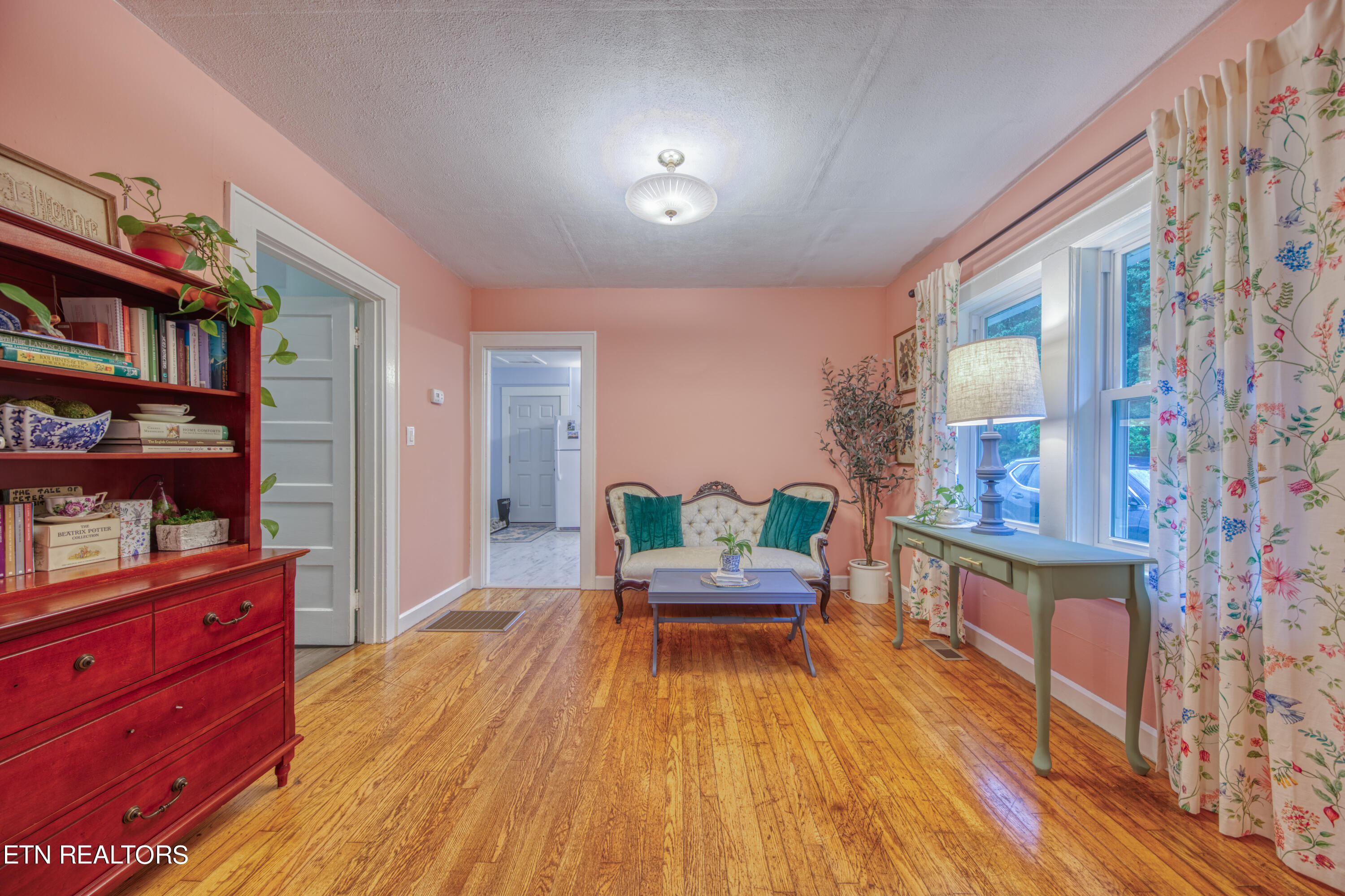 311 Russell Road Rockford TN 37853