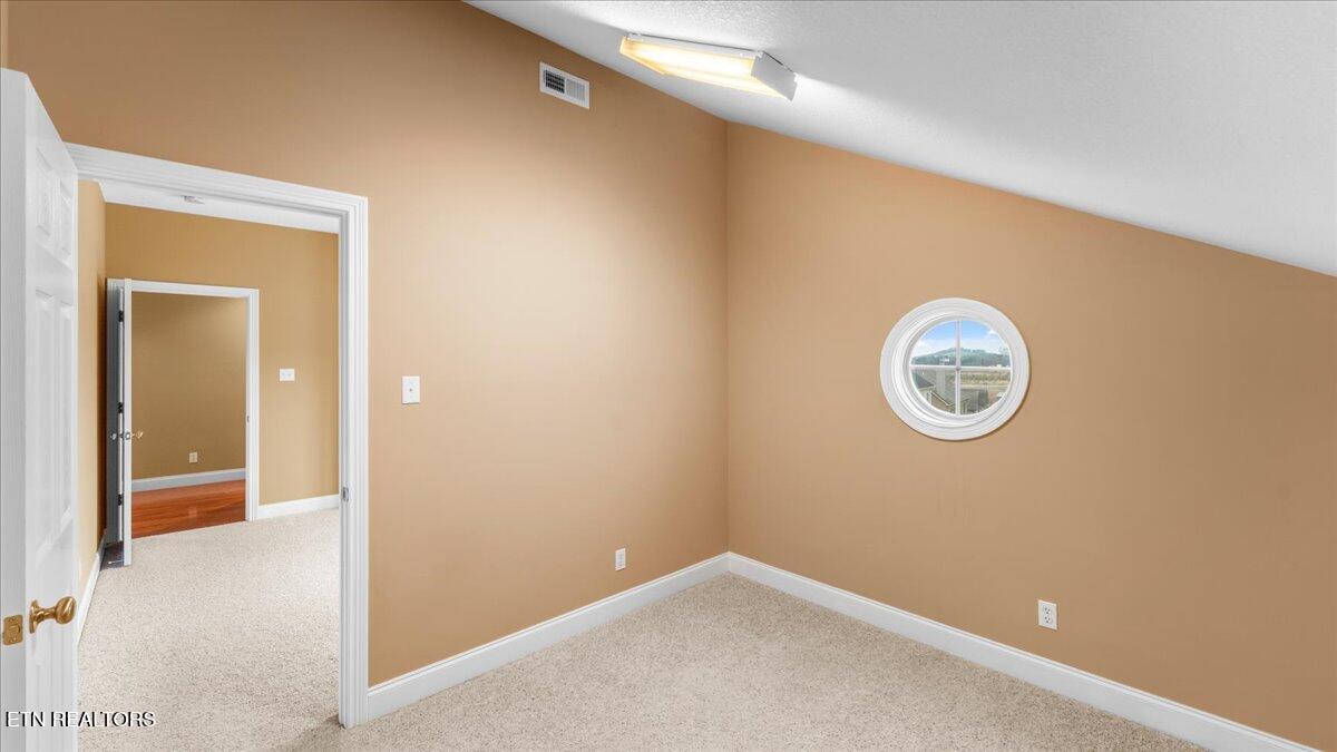 311 Cheyenne Boulevard Lenoir City TN 37772