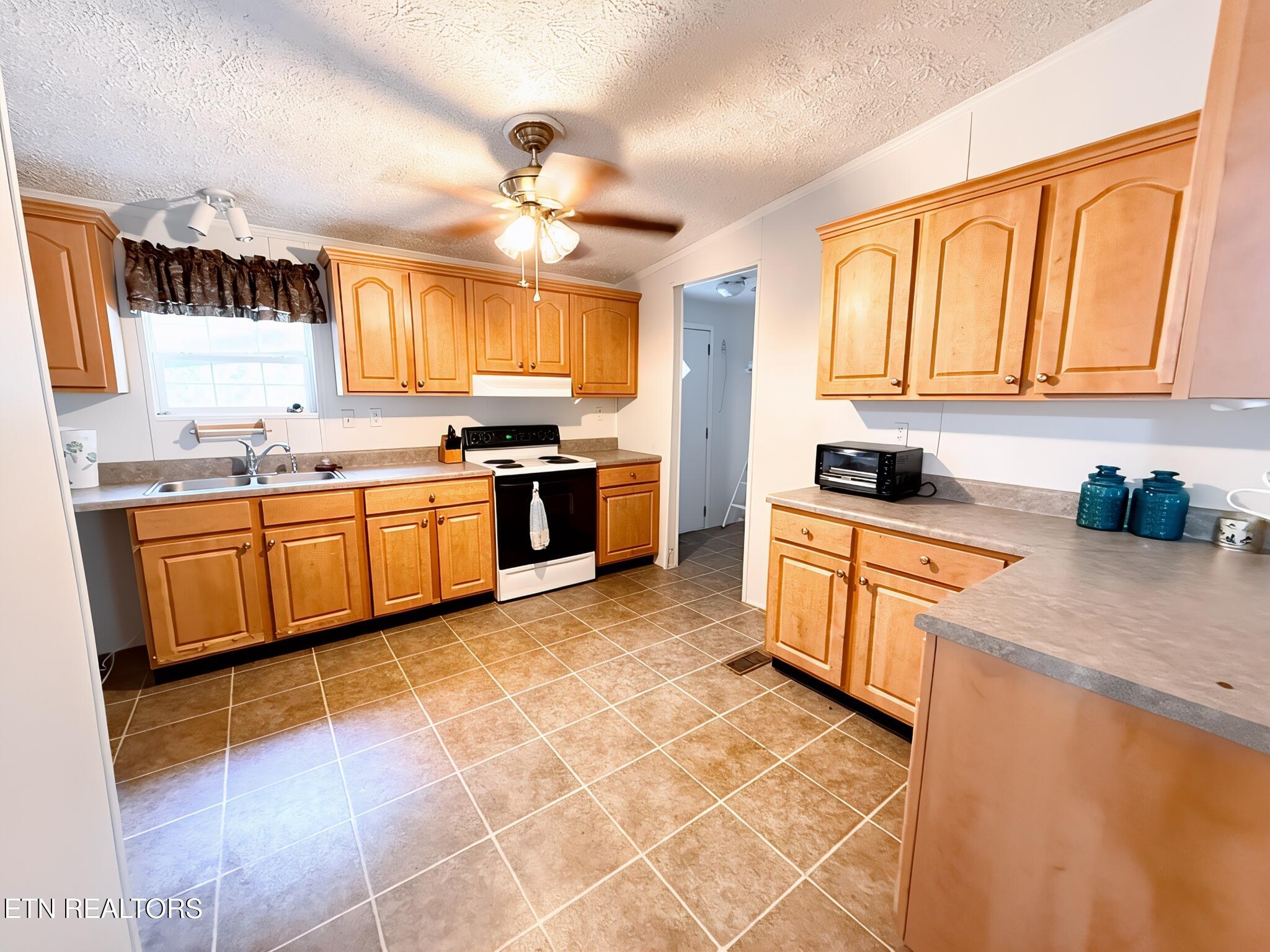 468 Easter Lane Lafollette TN 37766