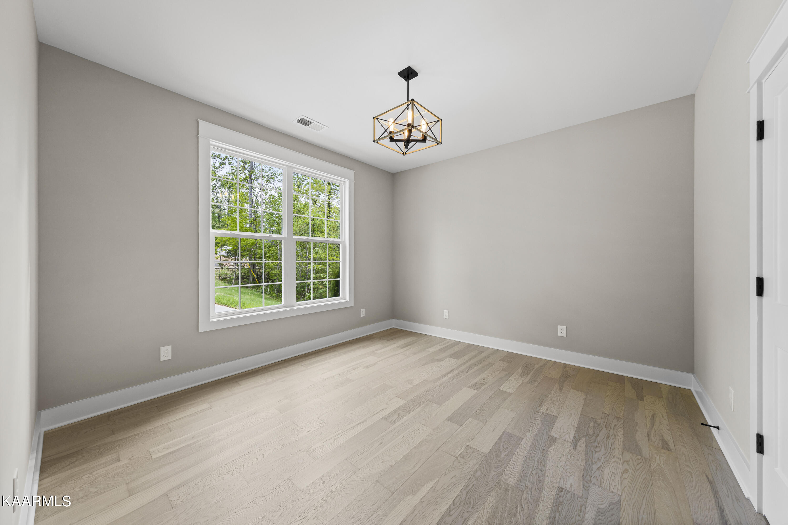 415 Alpine Drive Clinton TN 37716