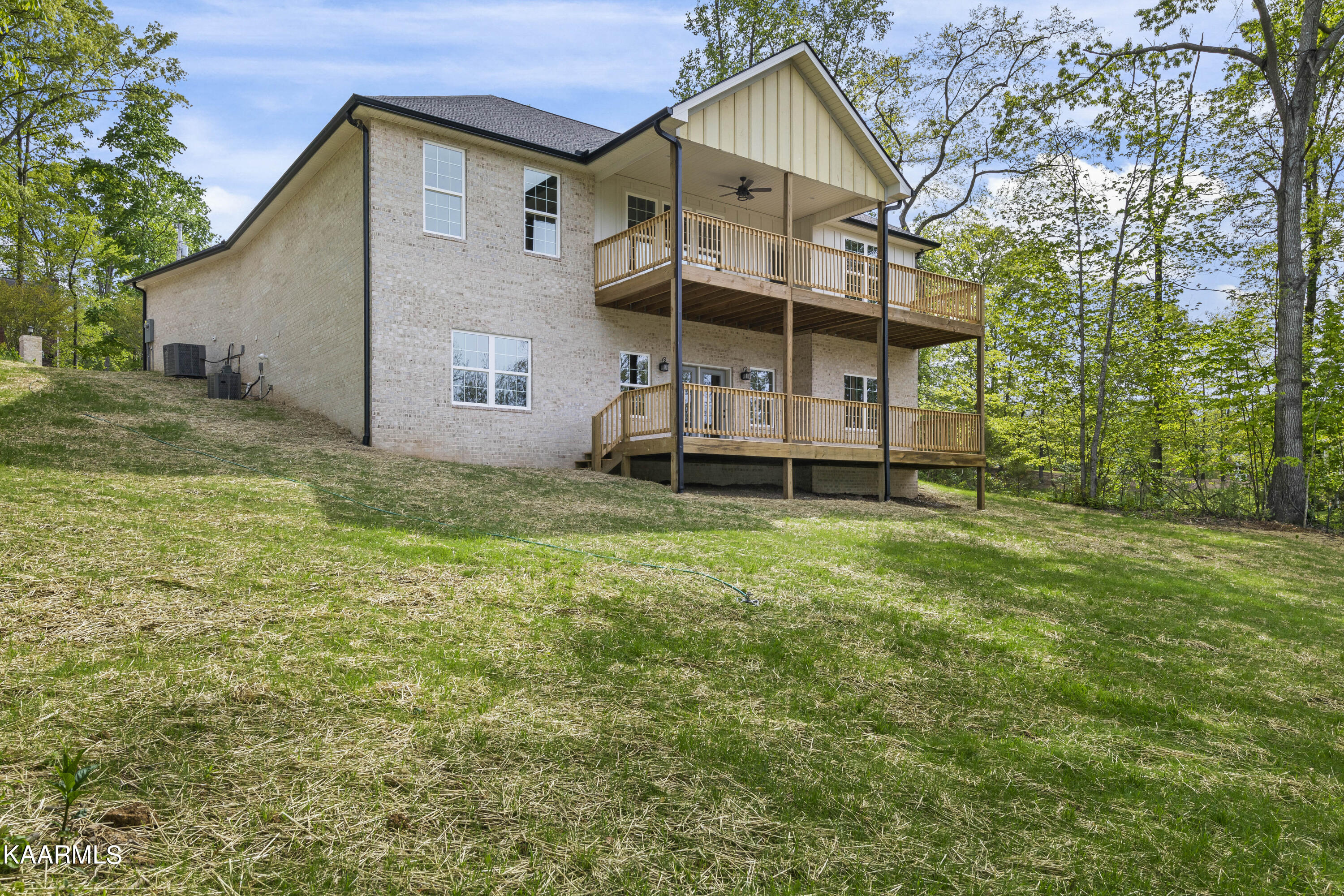 415 Alpine Drive Clinton TN 37716