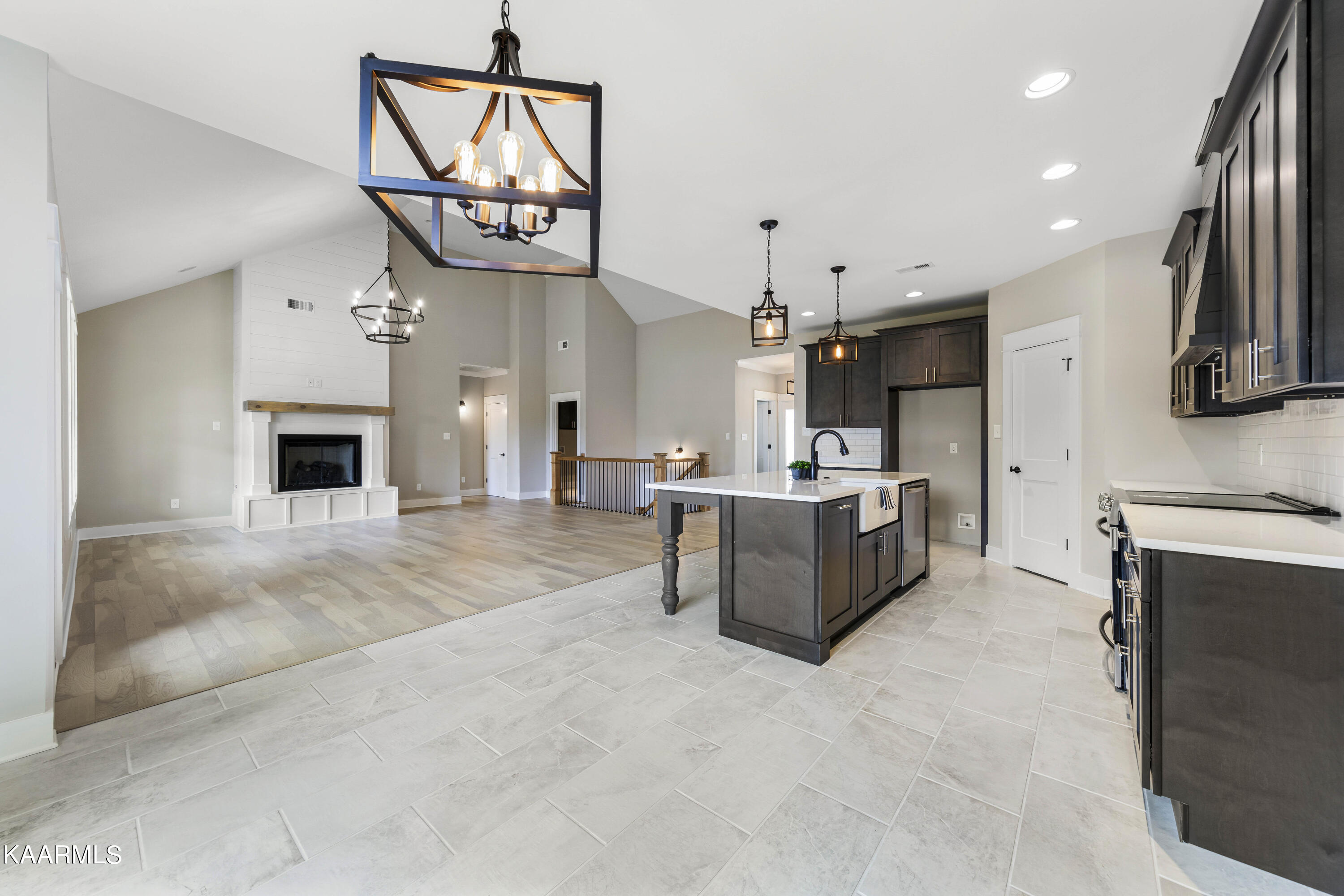 415 Alpine Drive Clinton TN 37716