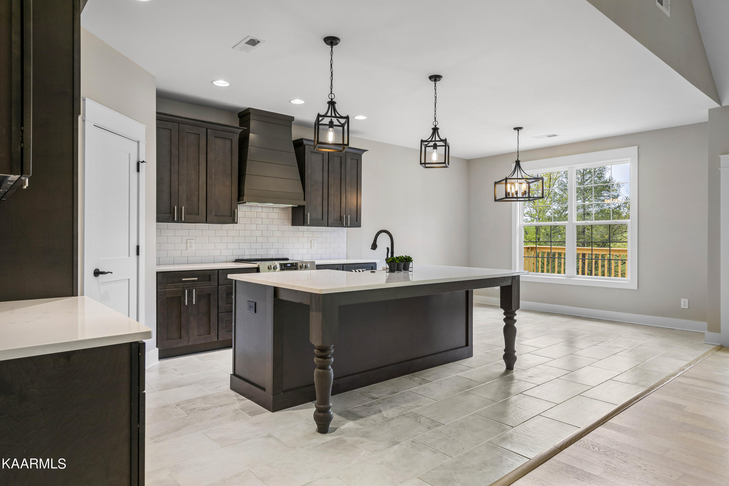 415 Alpine Drive Clinton TN 37716