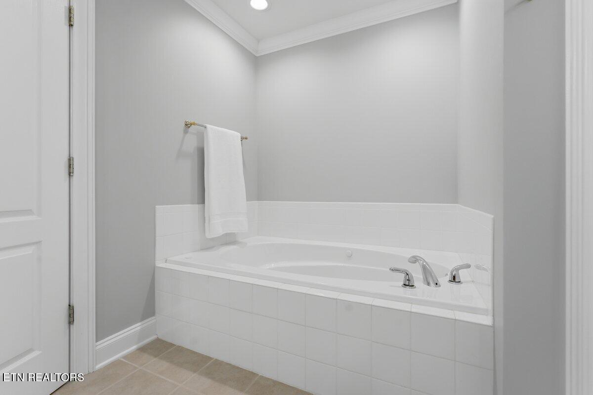 1030 Andover View Lane Knoxville TN 37922