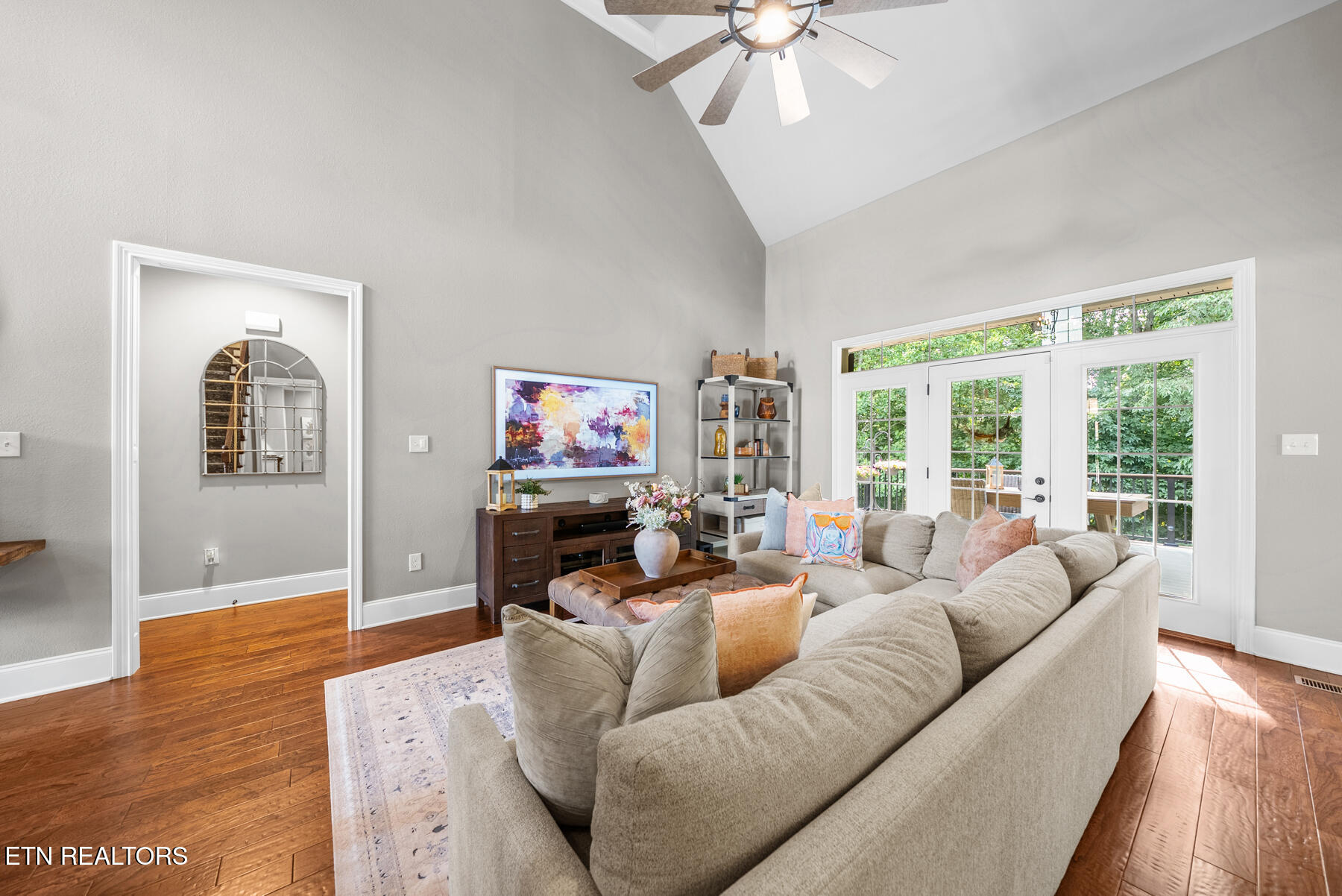 712 Bent Ridge Lane Knoxville TN 37922