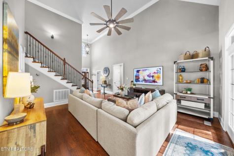 712 Bent Ridge Lane Knoxville TN 37922