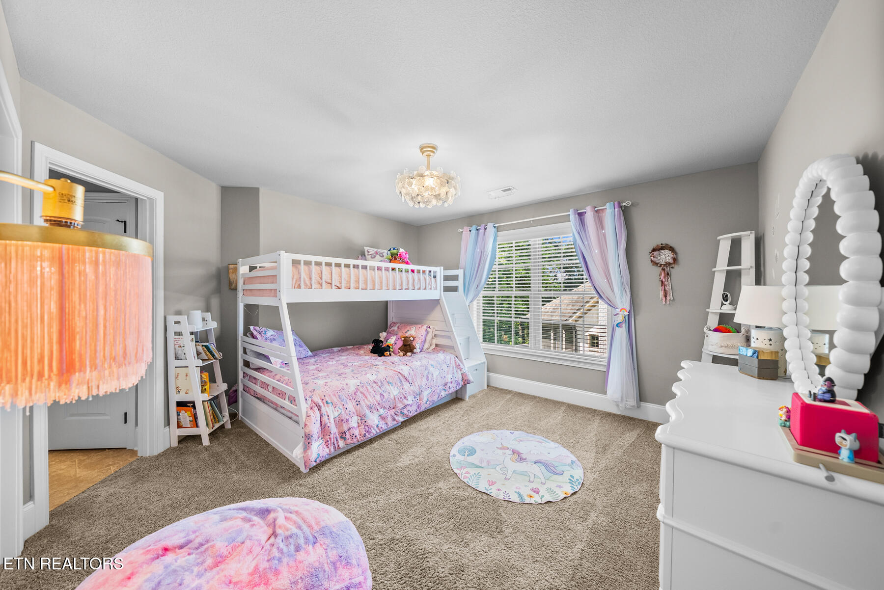 712 Bent Ridge Lane Knoxville TN 37922