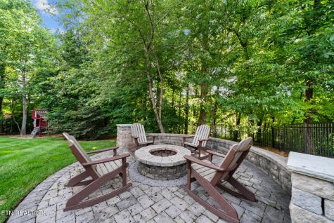 712 Bent Ridge Lane Knoxville TN 37922