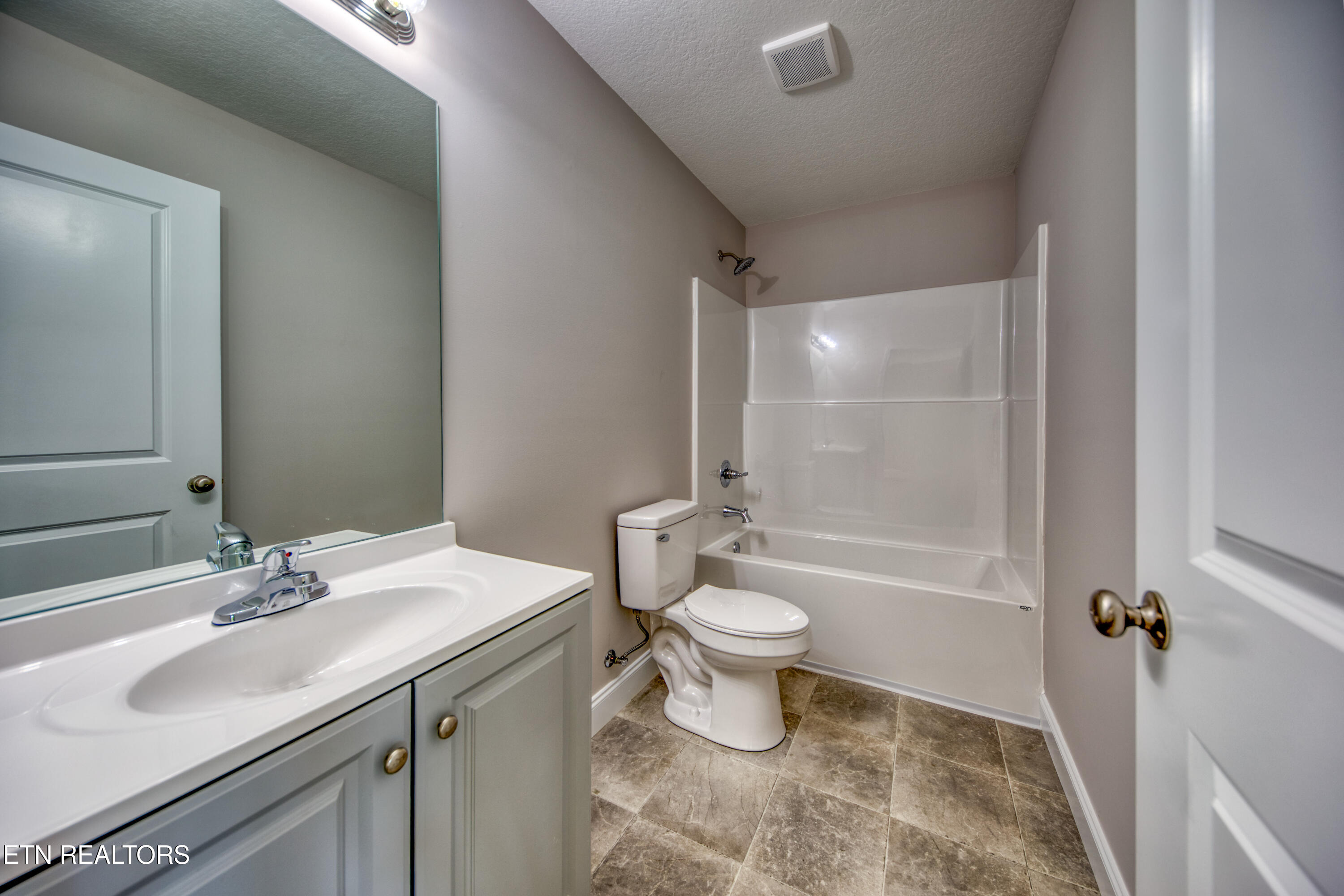 2725 Tarleton Avenue Knoxville TN 37914