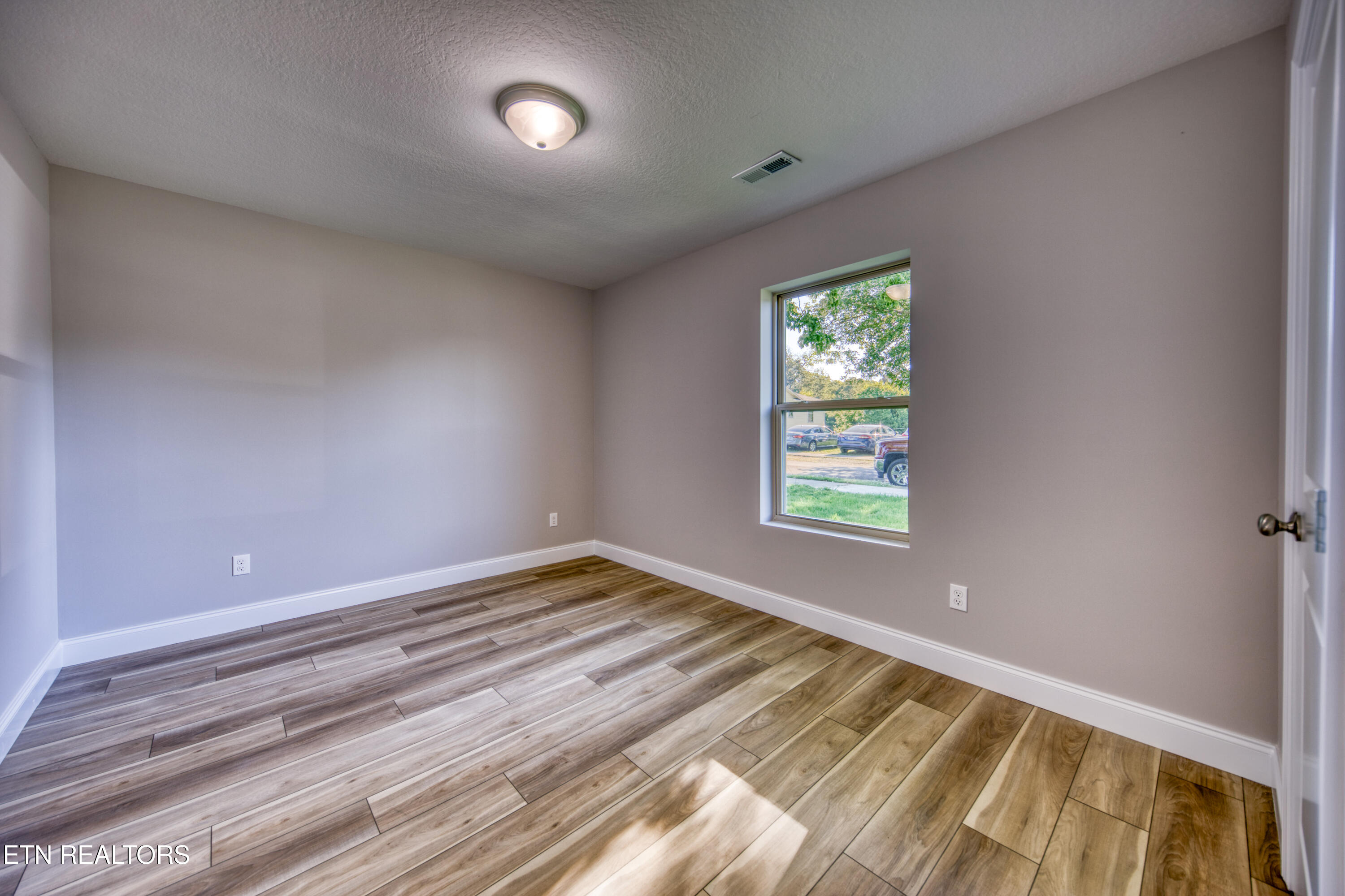 2725 Tarleton Avenue Knoxville TN 37914