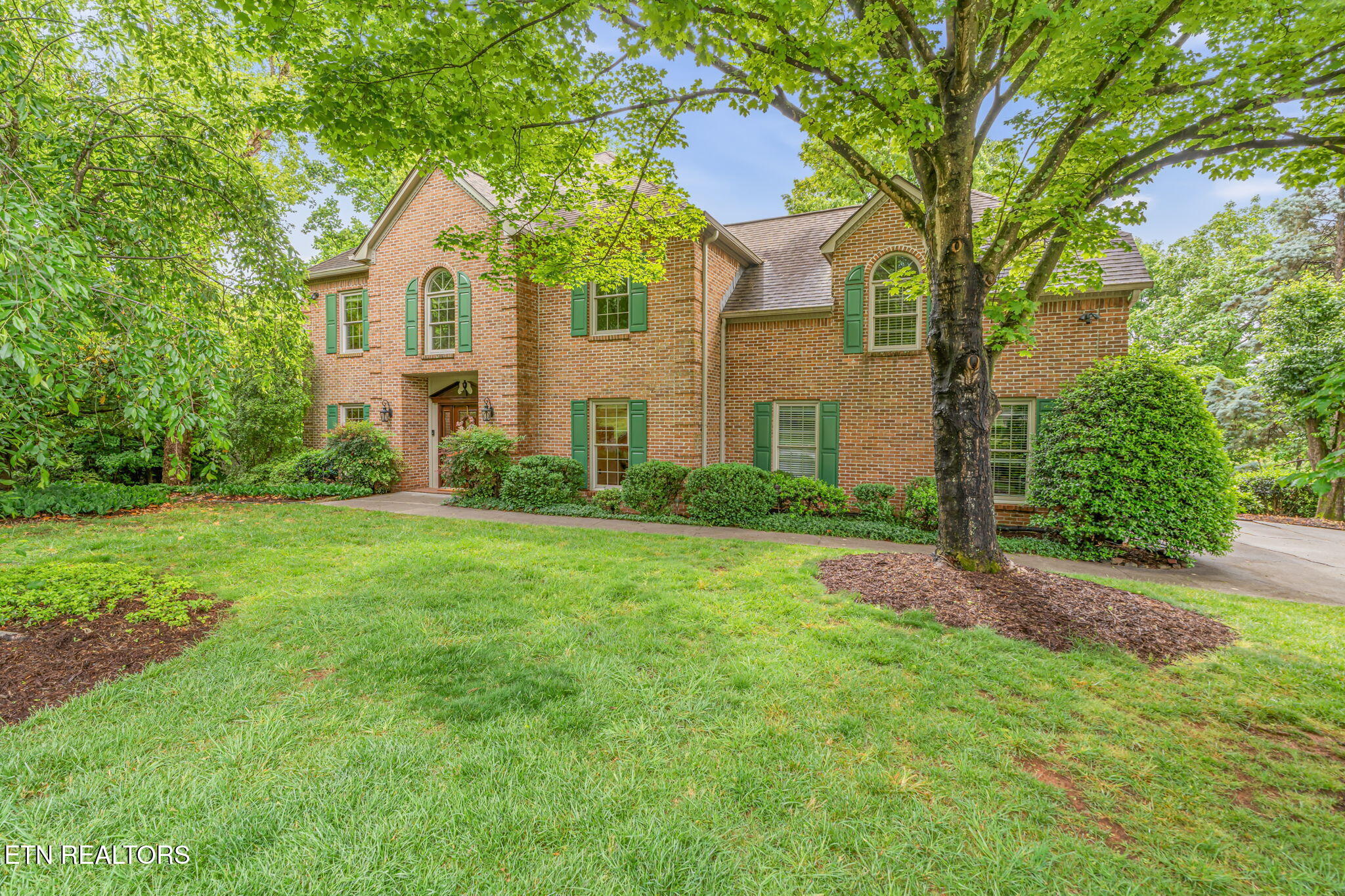 713 Summit Lake Court Knoxville TN 37922