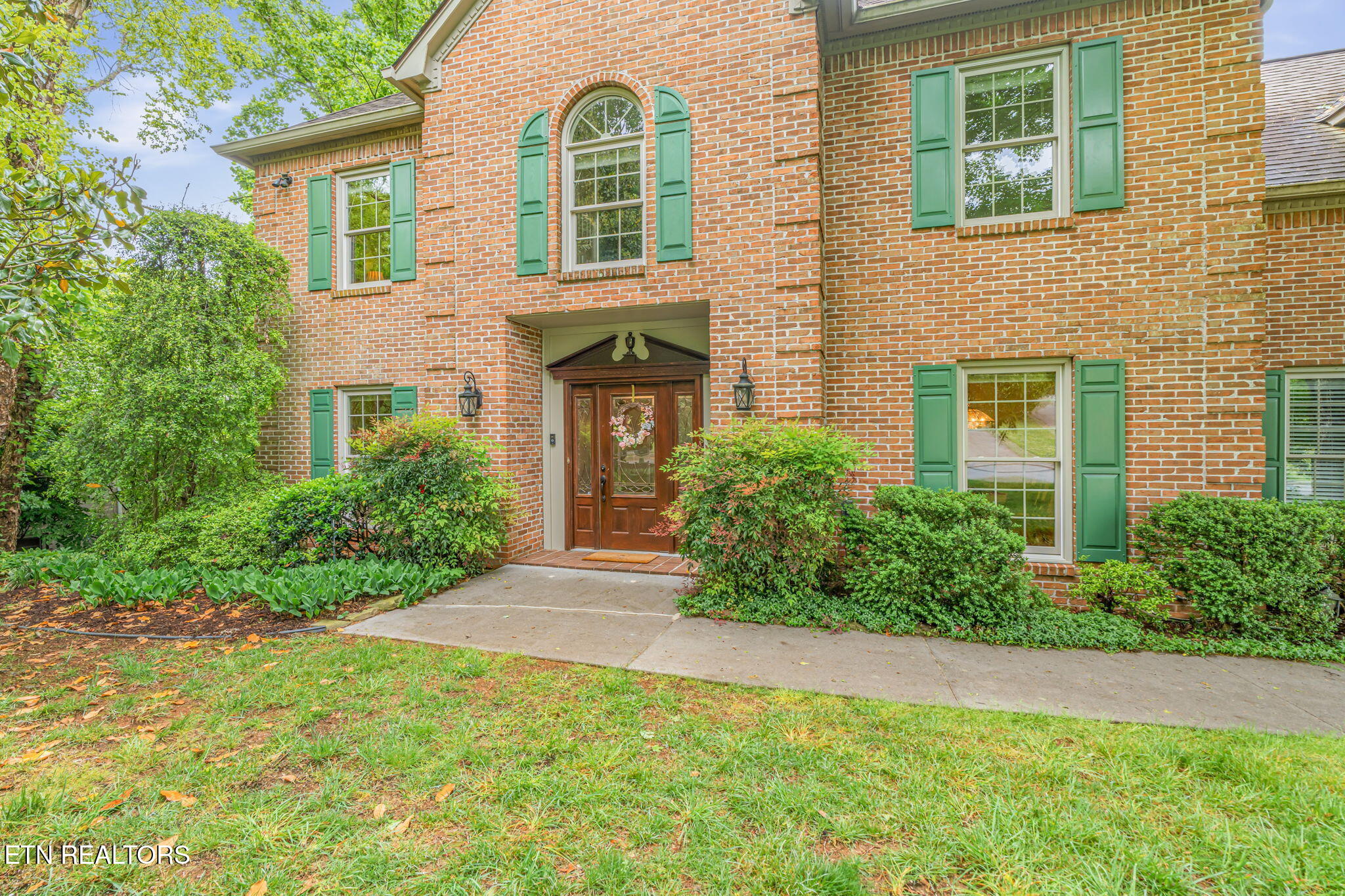 713 Summit Lake Court Knoxville TN 37922