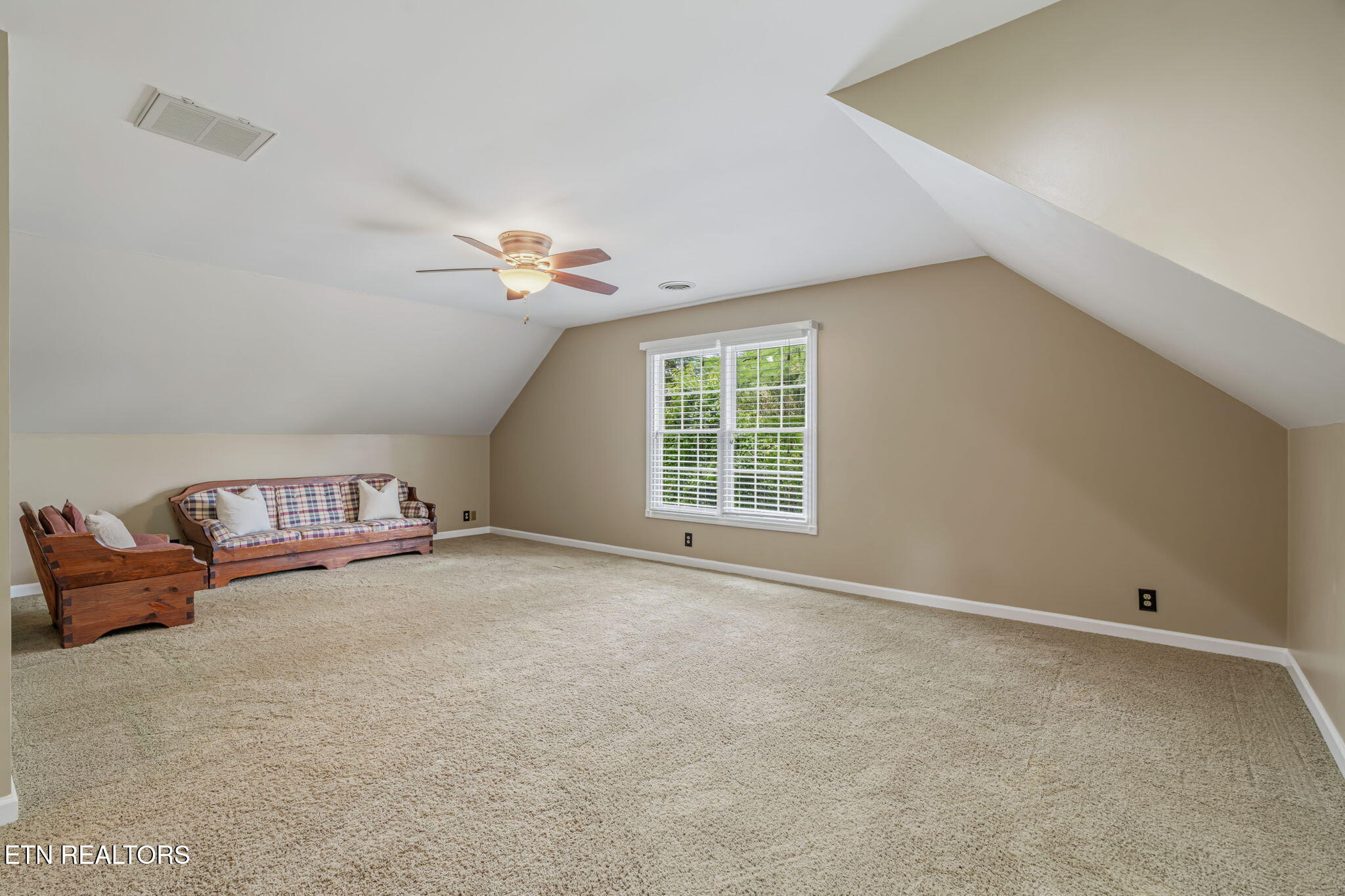 713 Summit Lake Court Knoxville TN 37922