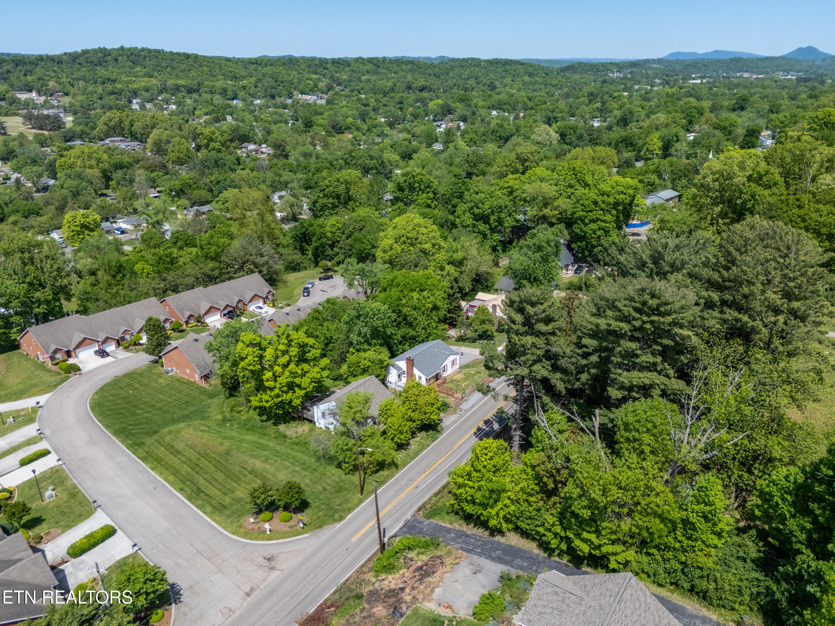 3209 Washington Pike Knoxville TN 37917