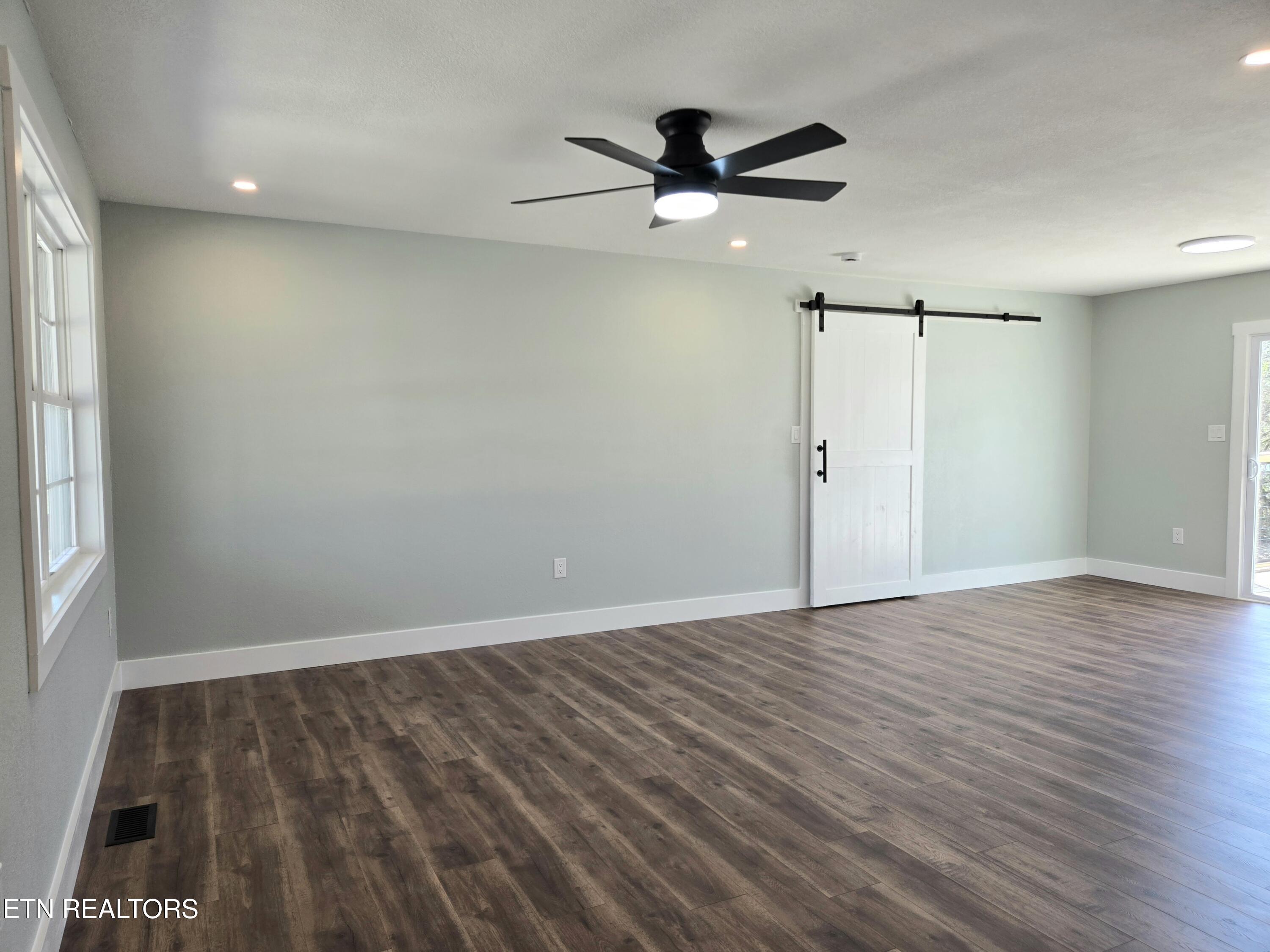 106 Matt Edmond Road Wartburg TN 37887