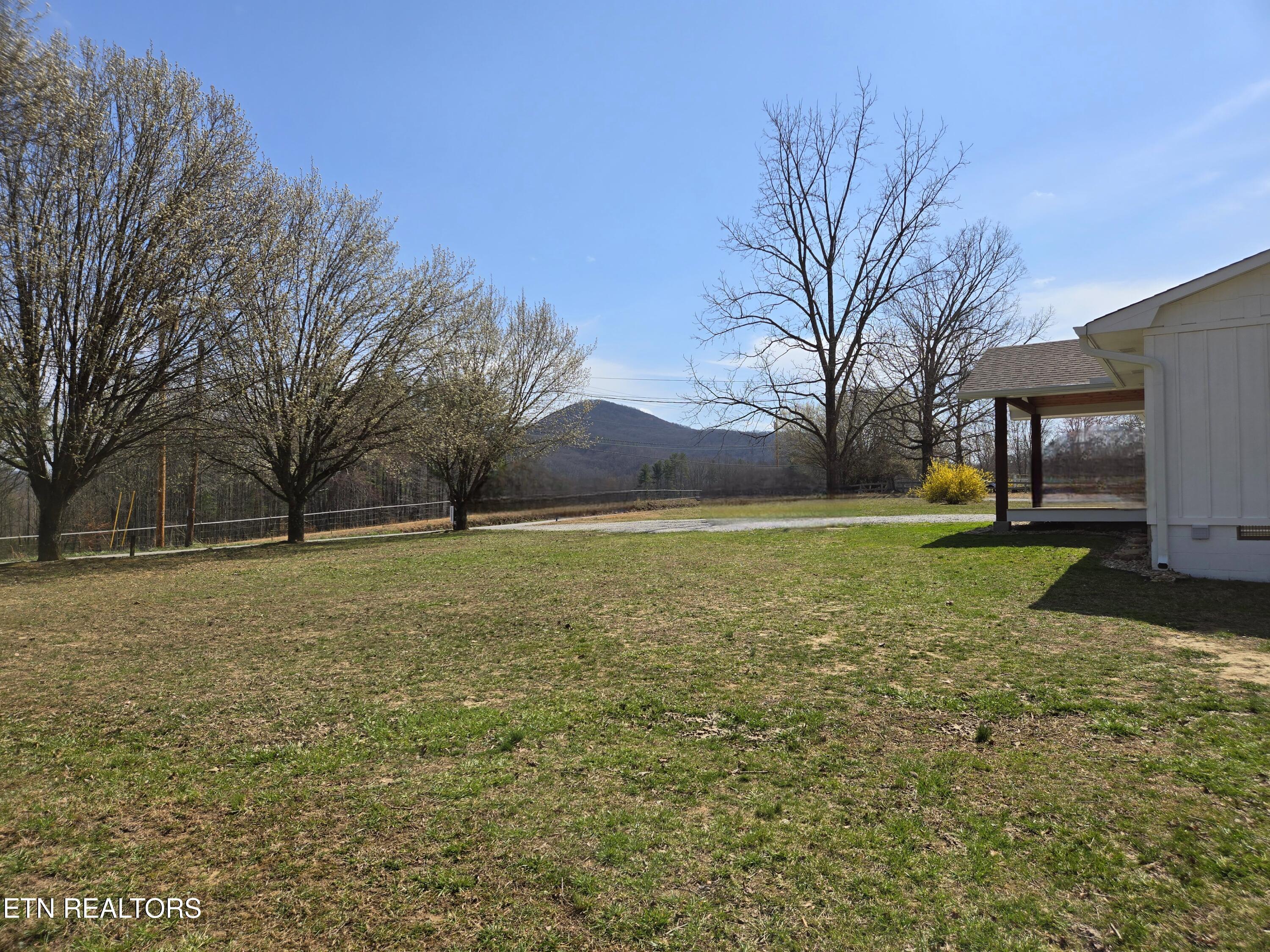 106 Matt Edmond Road Wartburg TN 37887