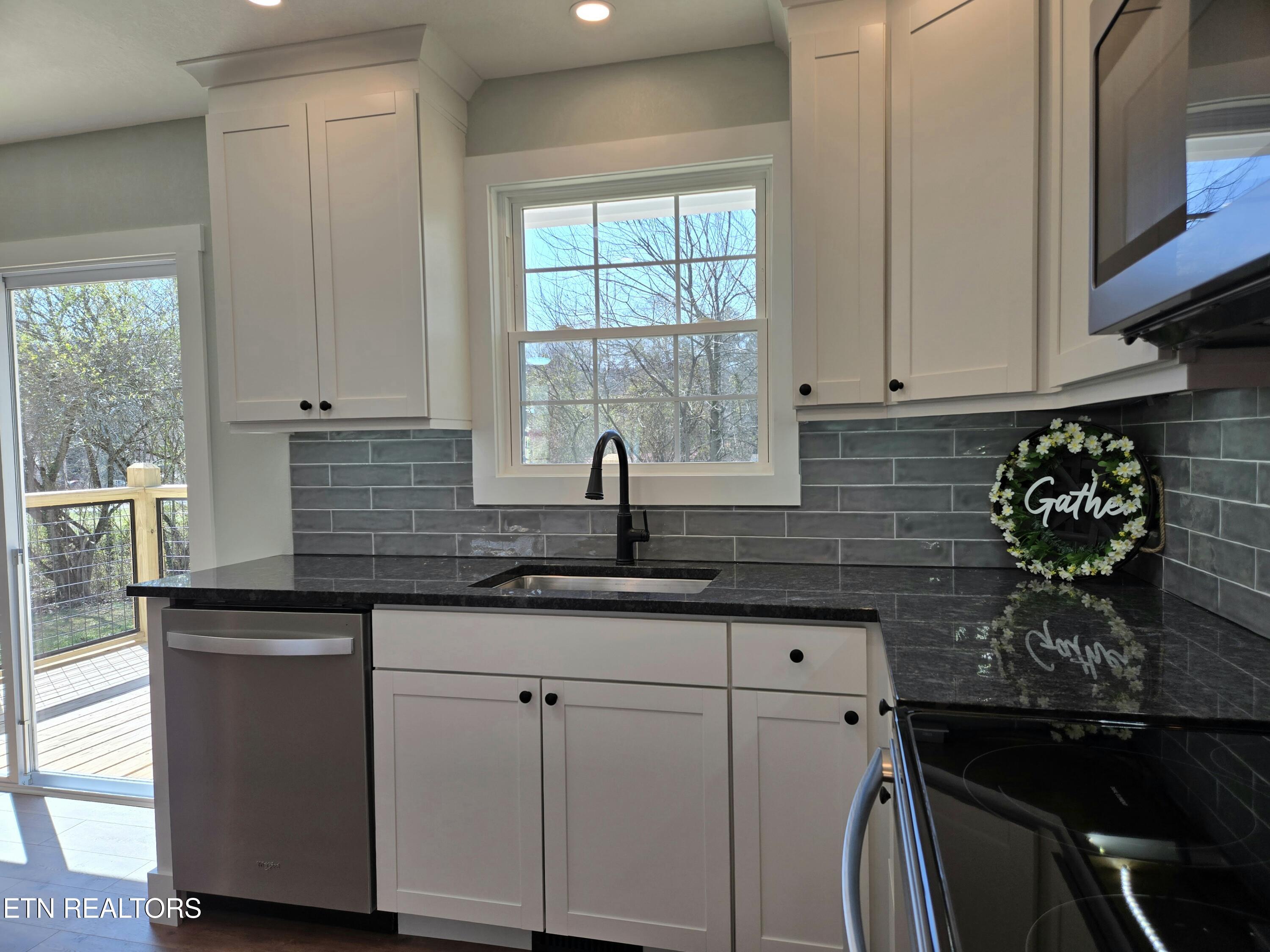 106 Matt Edmond Road Wartburg TN 37887