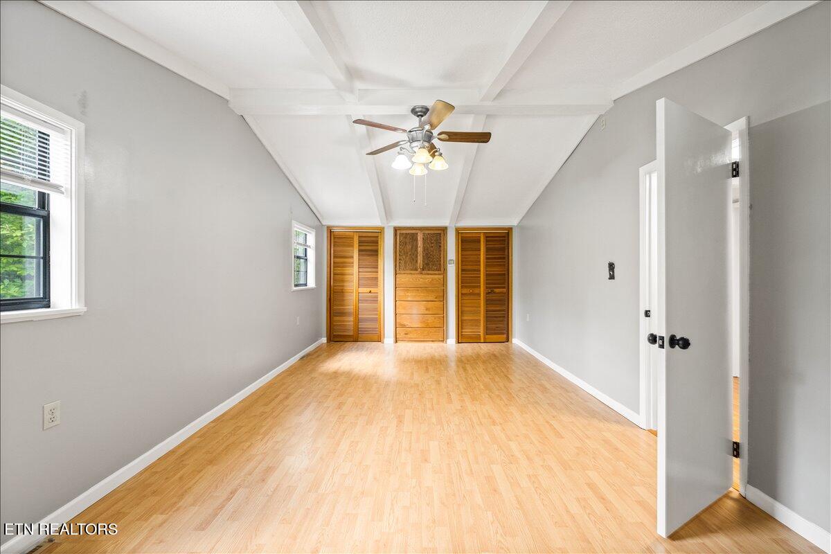 327 Mcdeerman Road Jacksboro TN 37757